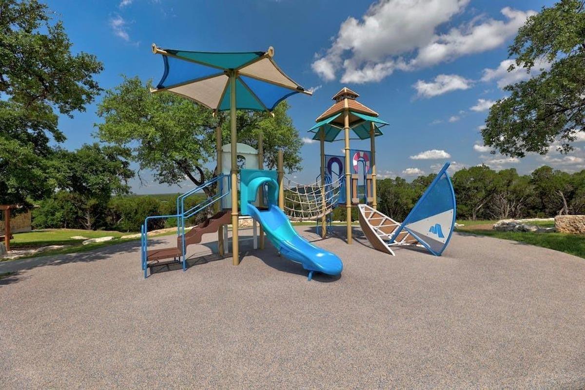 22209 Cross Timbers Bnd, Lago Vista, TX 78645