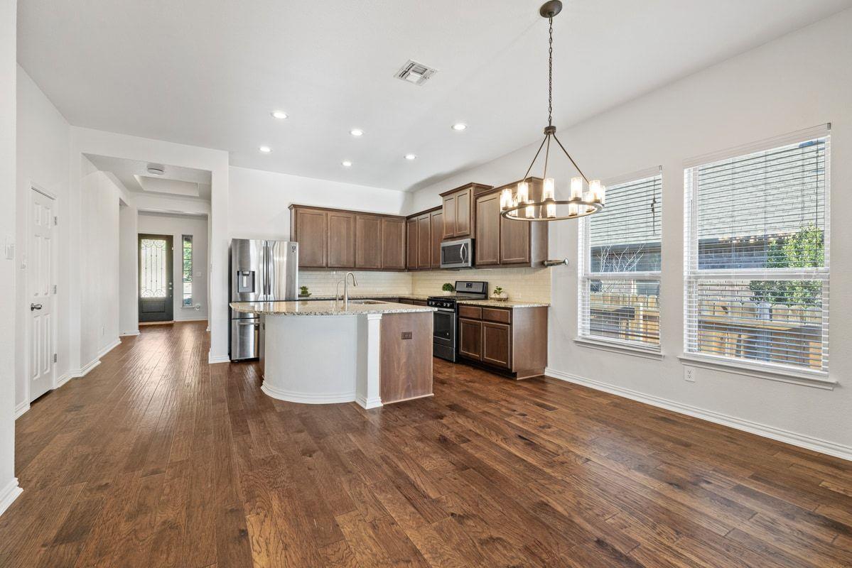 22209 Cross Timbers Bnd, Lago Vista, TX 78645