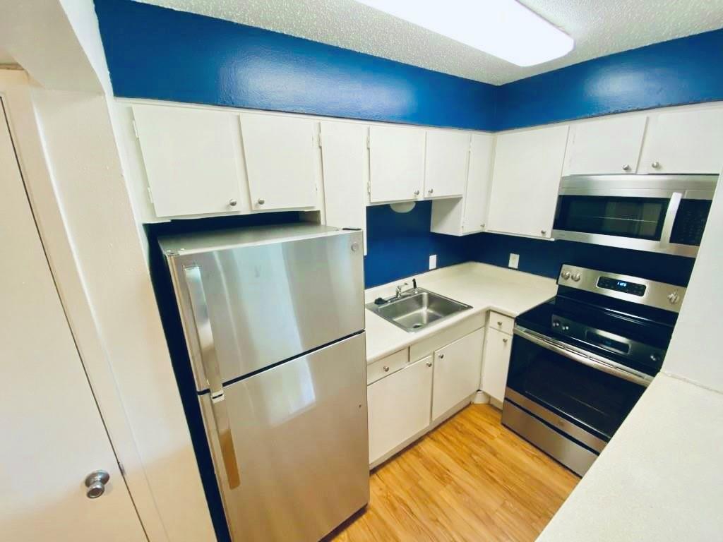 808 Winflo St # 203, Austin, TX 78703