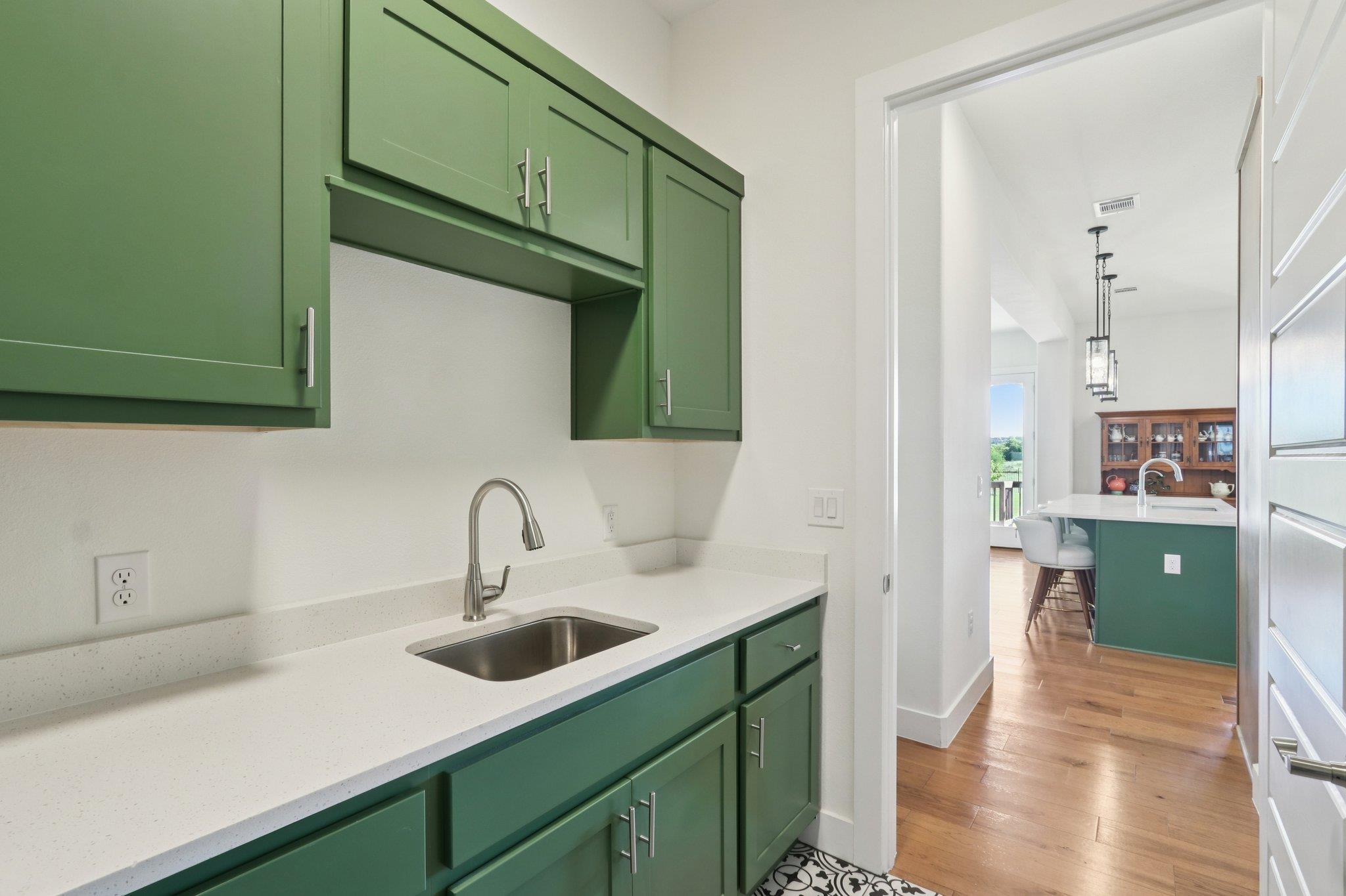 104 Huerta Rd, Georgetown, TX 78633