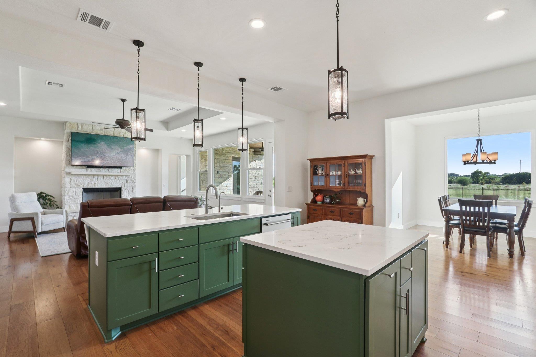 104 Huerta Rd, Georgetown, TX 78633