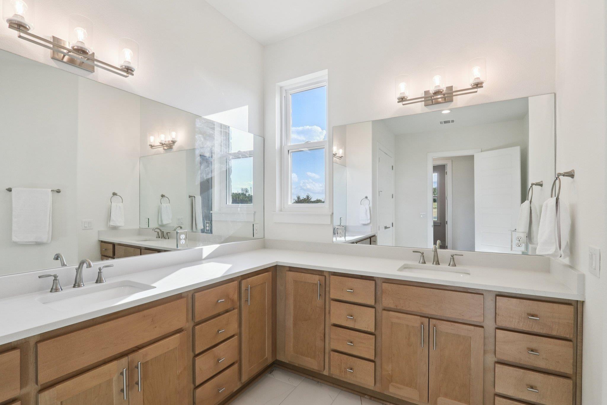 104 Huerta Rd, Georgetown, TX 78633