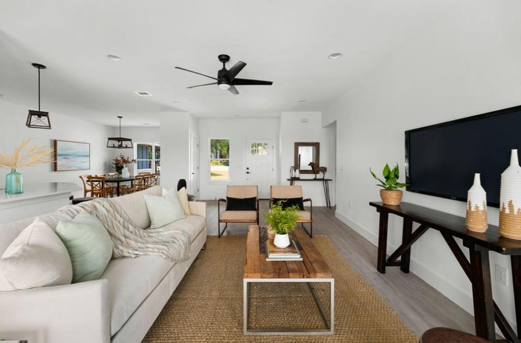 5102 Moss Pt, Lago Vista, TX 78645