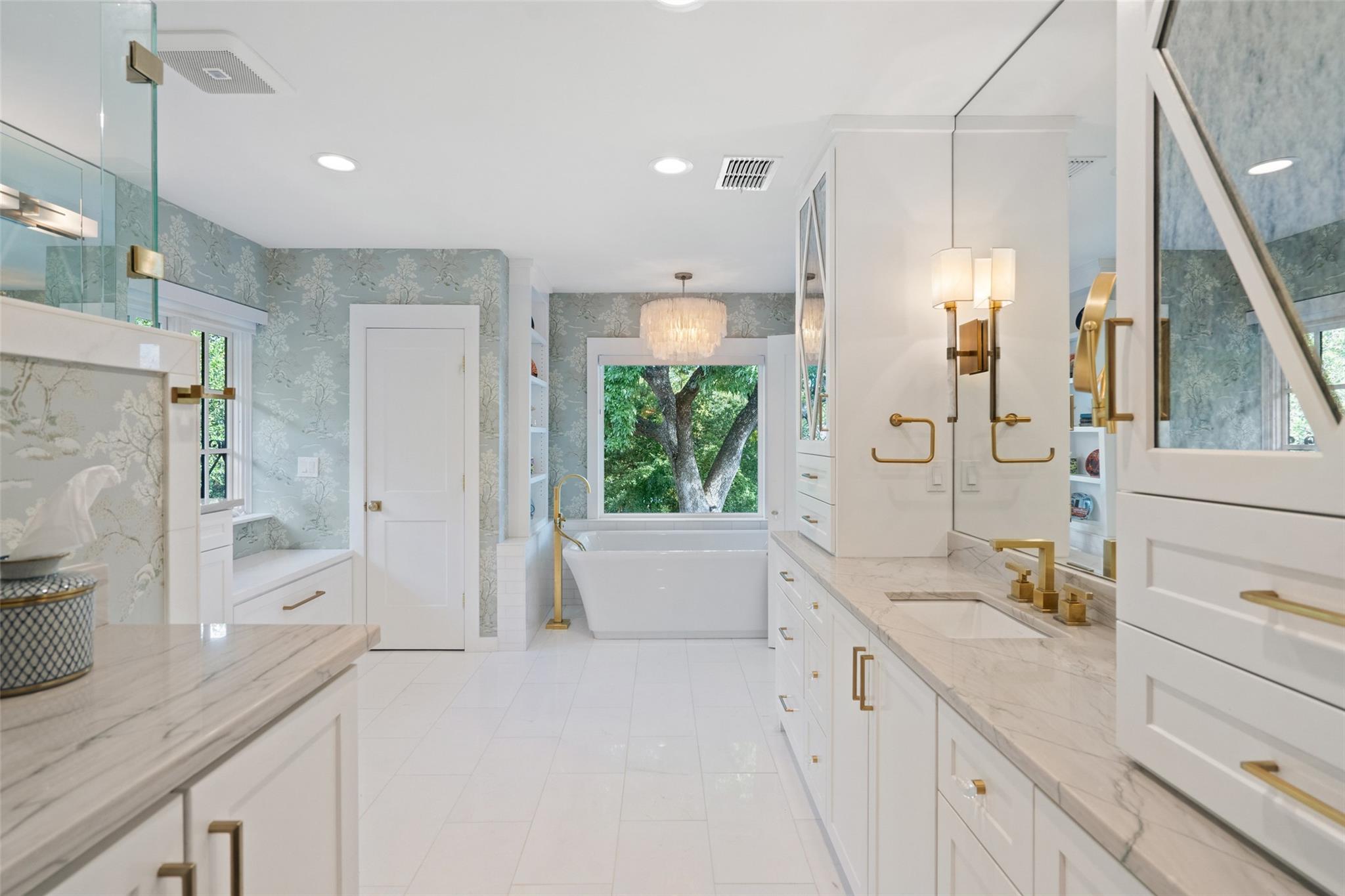 1411 W 10th St, Austin, TX 78703