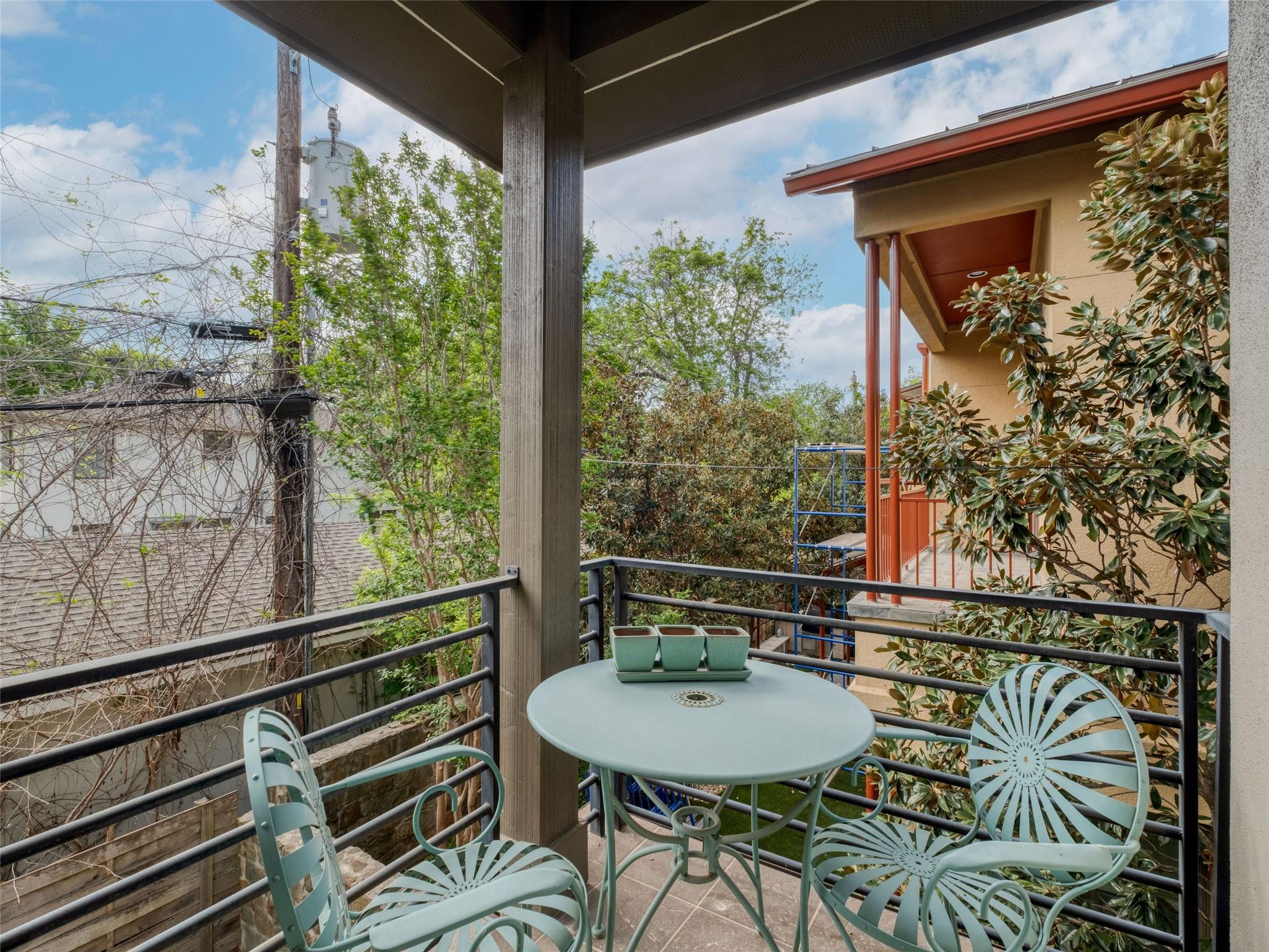 1205 Elm St # 8, Austin, TX 78703