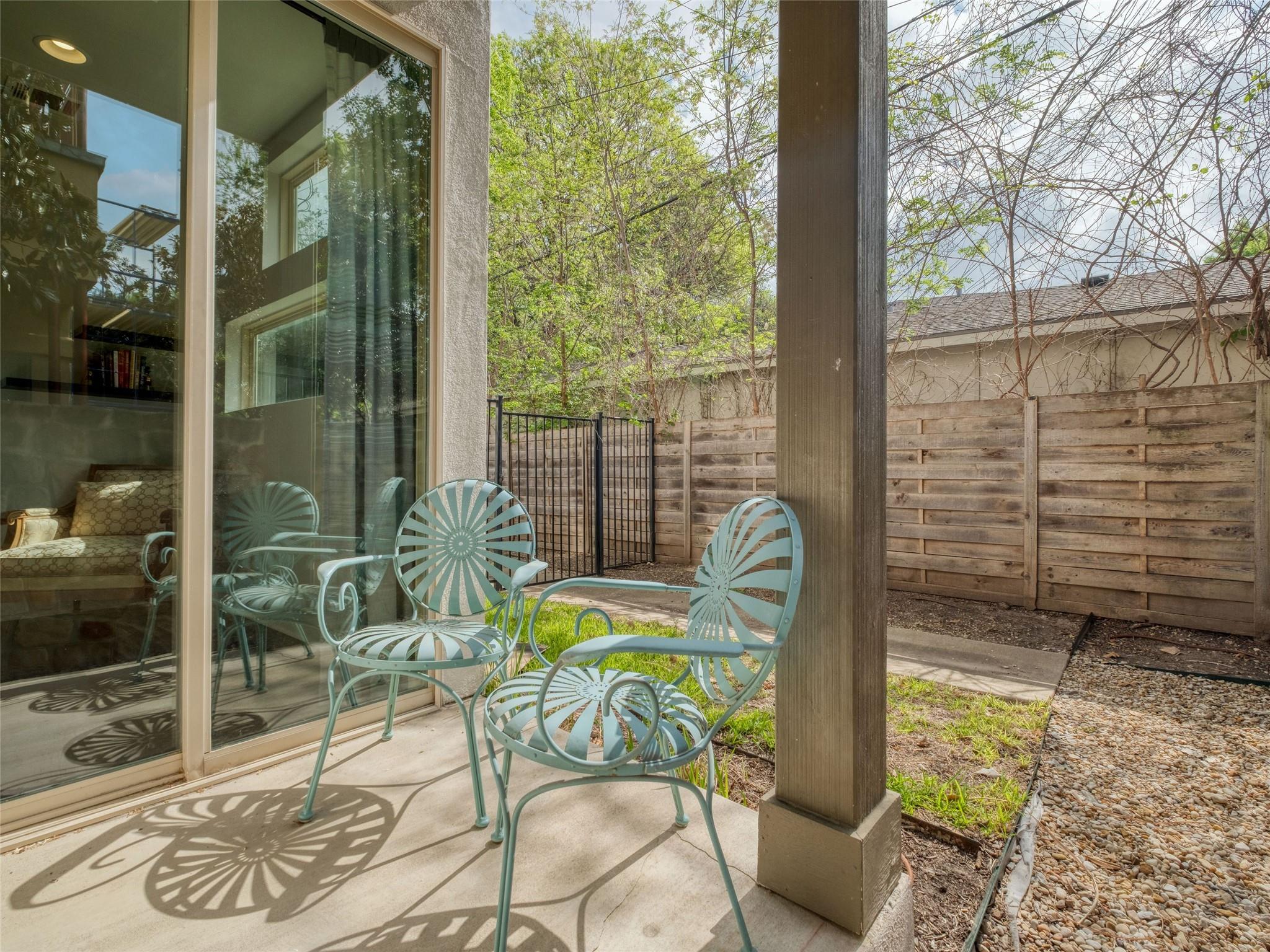 1205 Elm St # 8, Austin, TX 78703