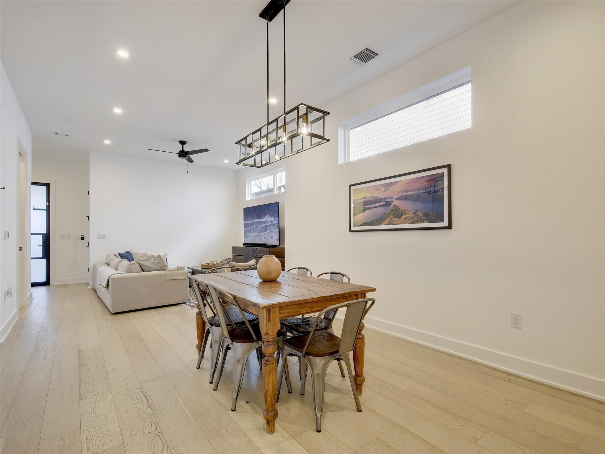 1411 Cometa St # B, Austin, TX 78721