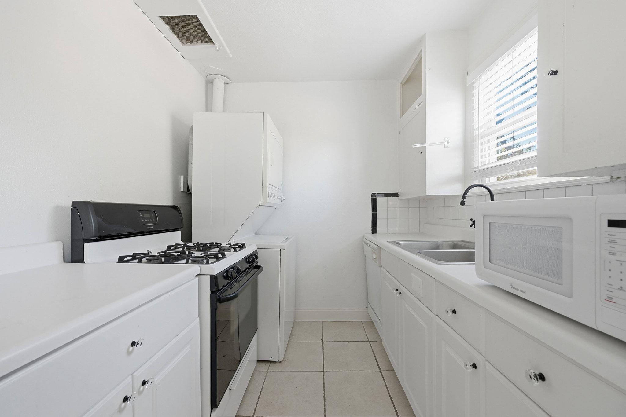 2413 Enfield Rd, Austin, TX 78703