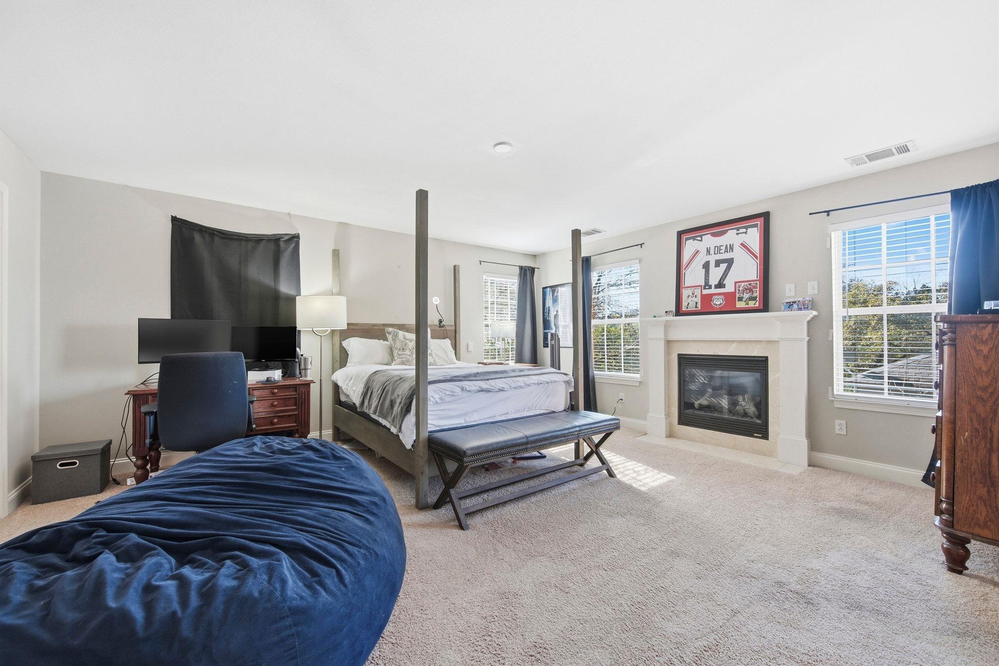 2413 Enfield Rd, Austin, TX 78703