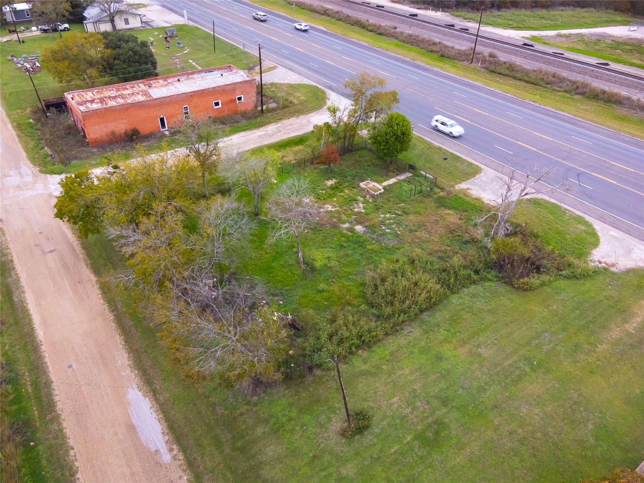 13988 State Highway 36 S, Somerville, TX 77879