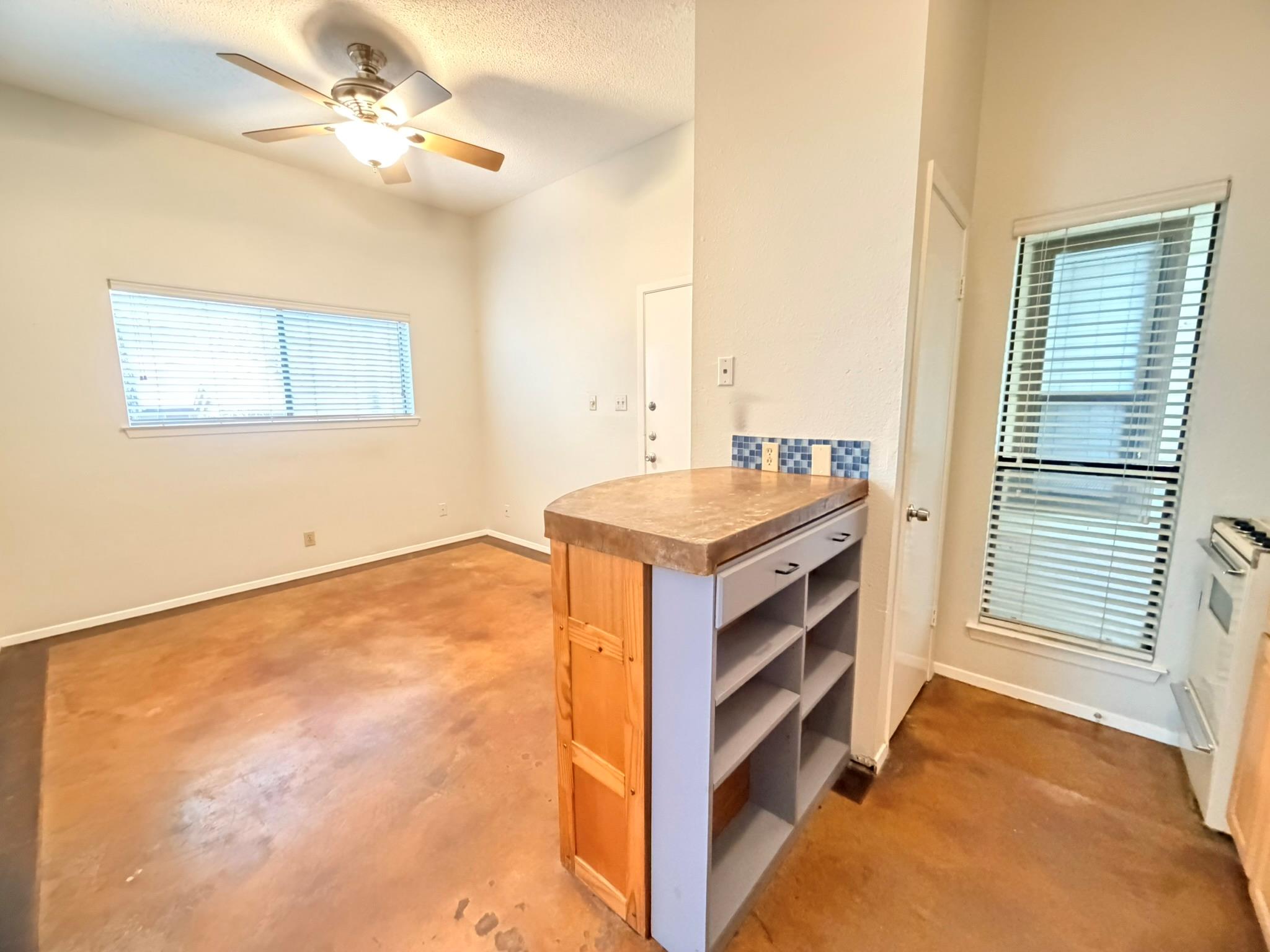 1620 Waterston Ave # 105, Austin, TX 78703