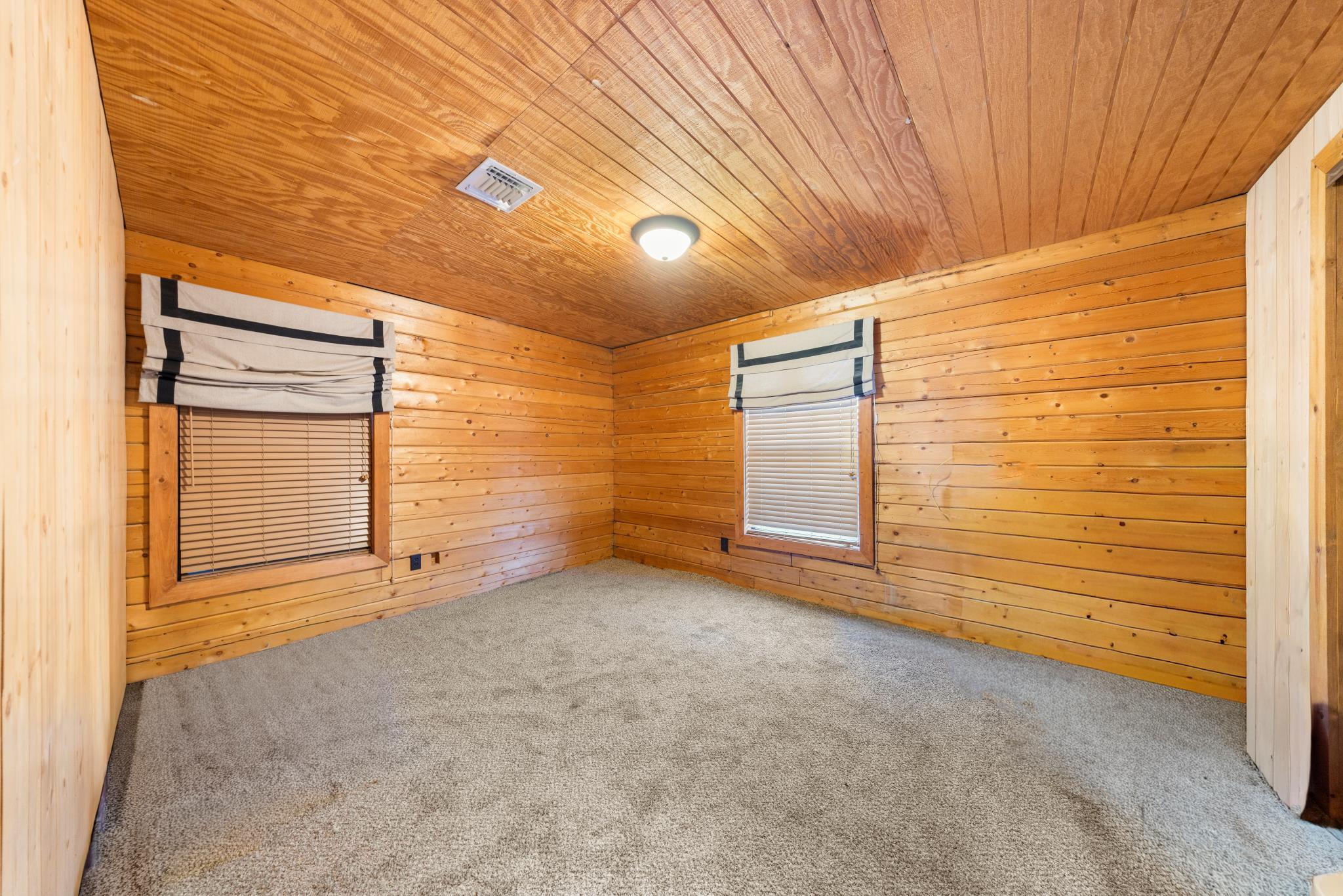 1045 Bellewood, Canyon Lake, TX 78133