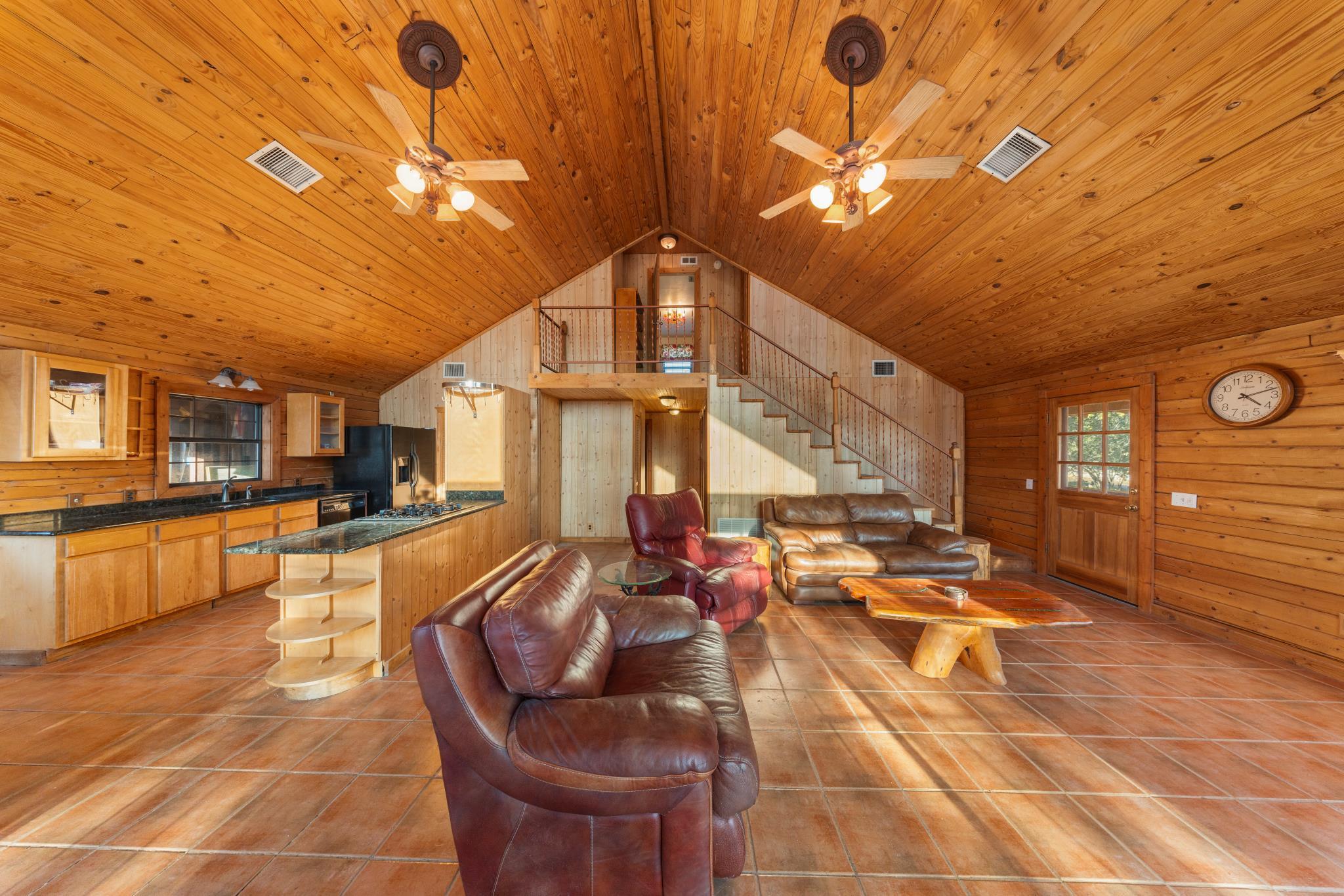 1045 Bellewood, Canyon Lake, TX 78133