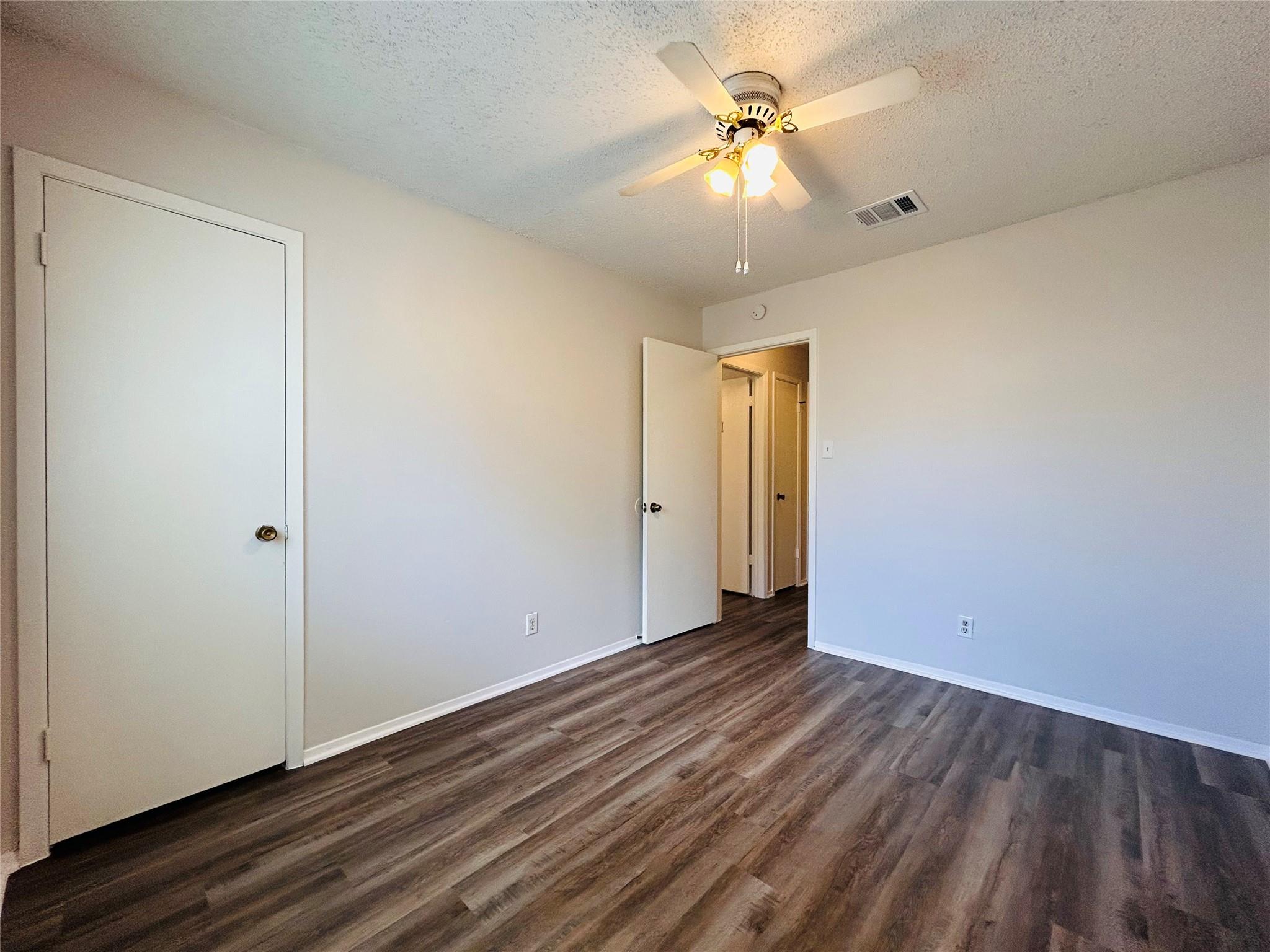 6202 Libyan Dr, Austin, TX 78745