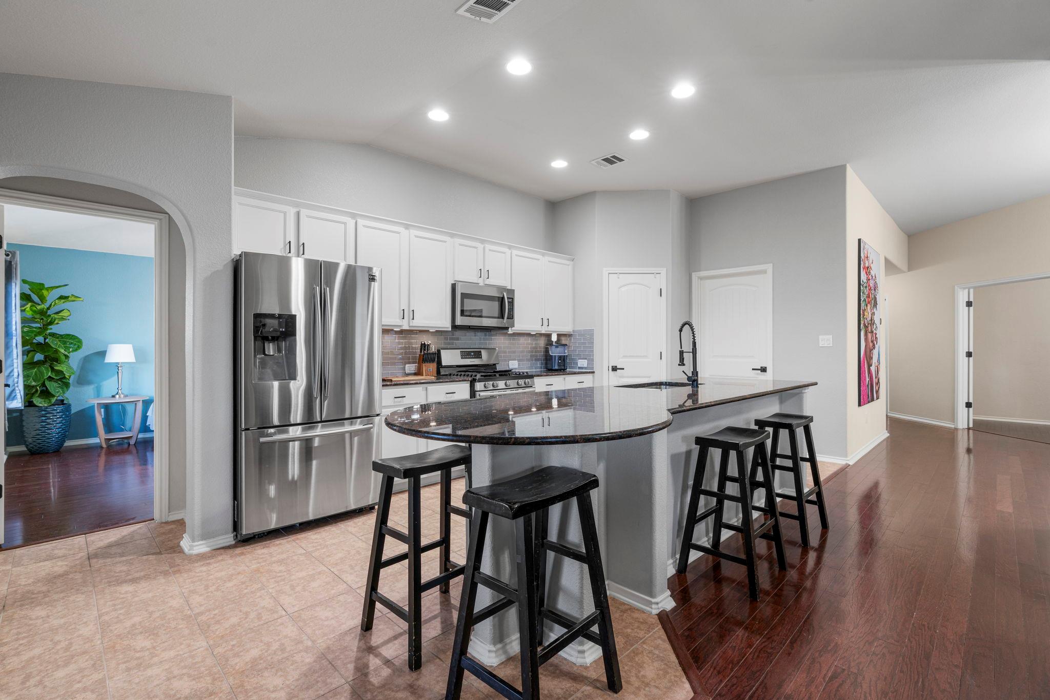 2112 O'Callahan Dr, Austin, TX 78748