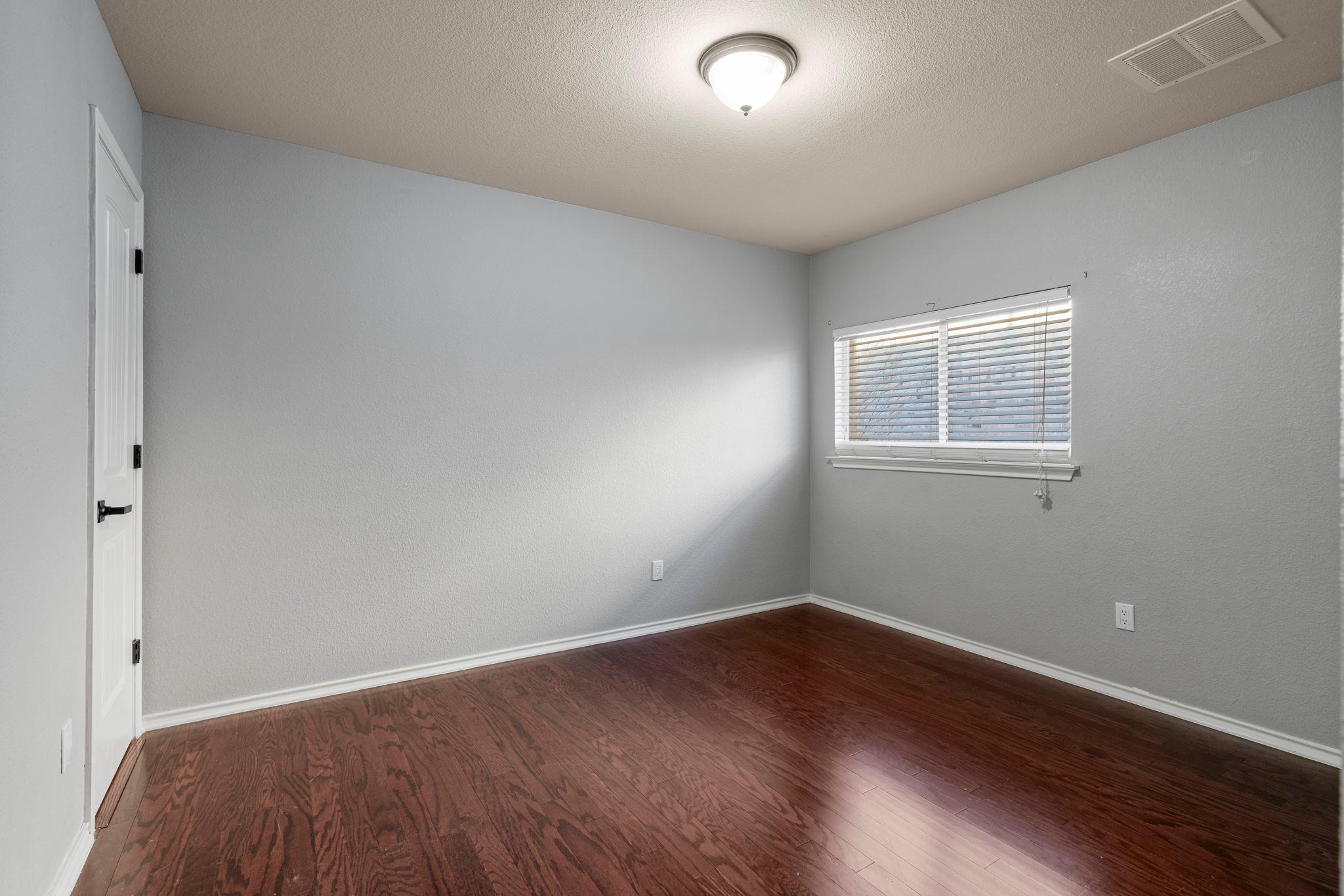 2112 O'Callahan Dr, Austin, TX 78748