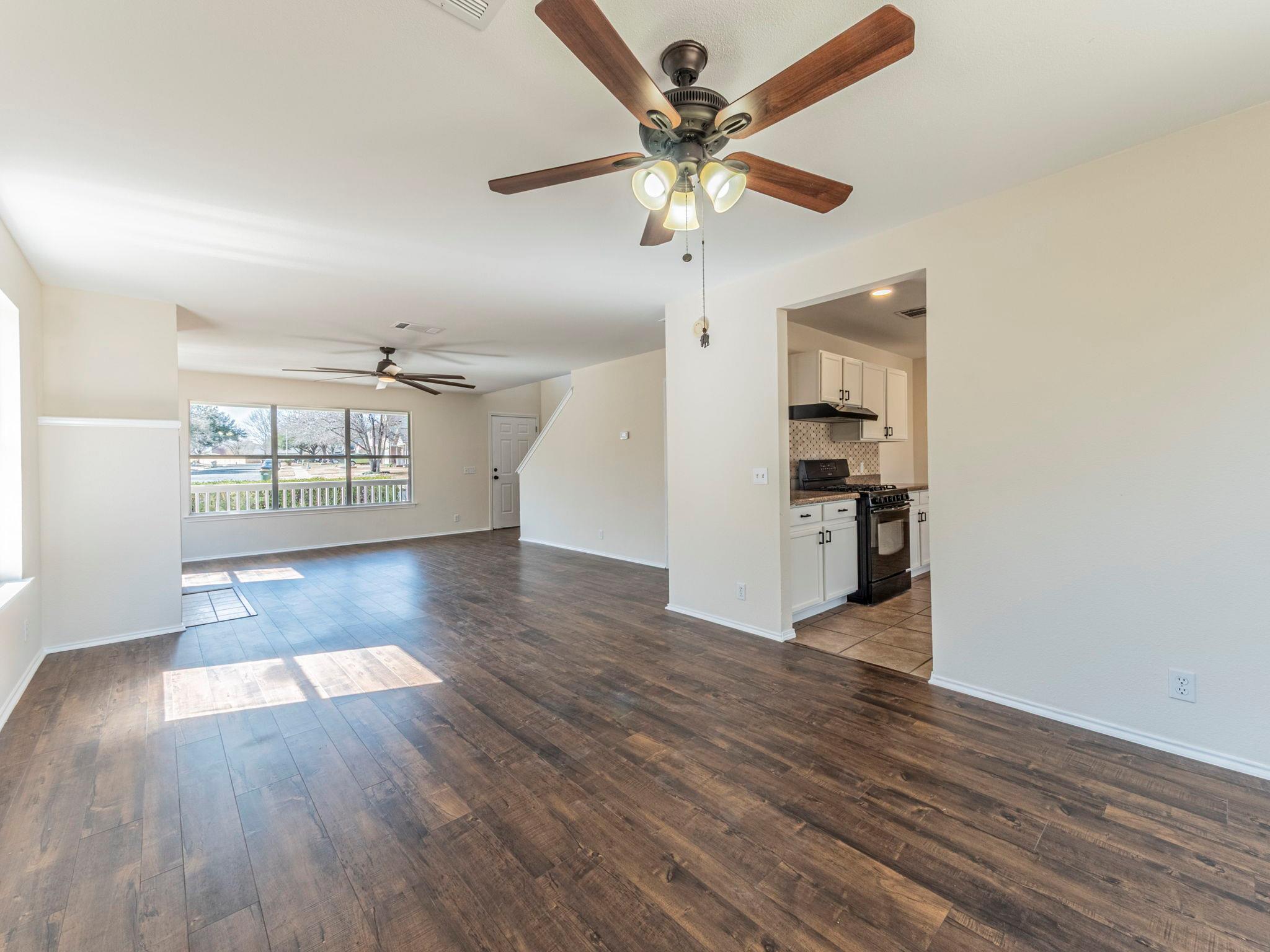 1810 Summer Rain Dr, Cedar Park, TX 78613