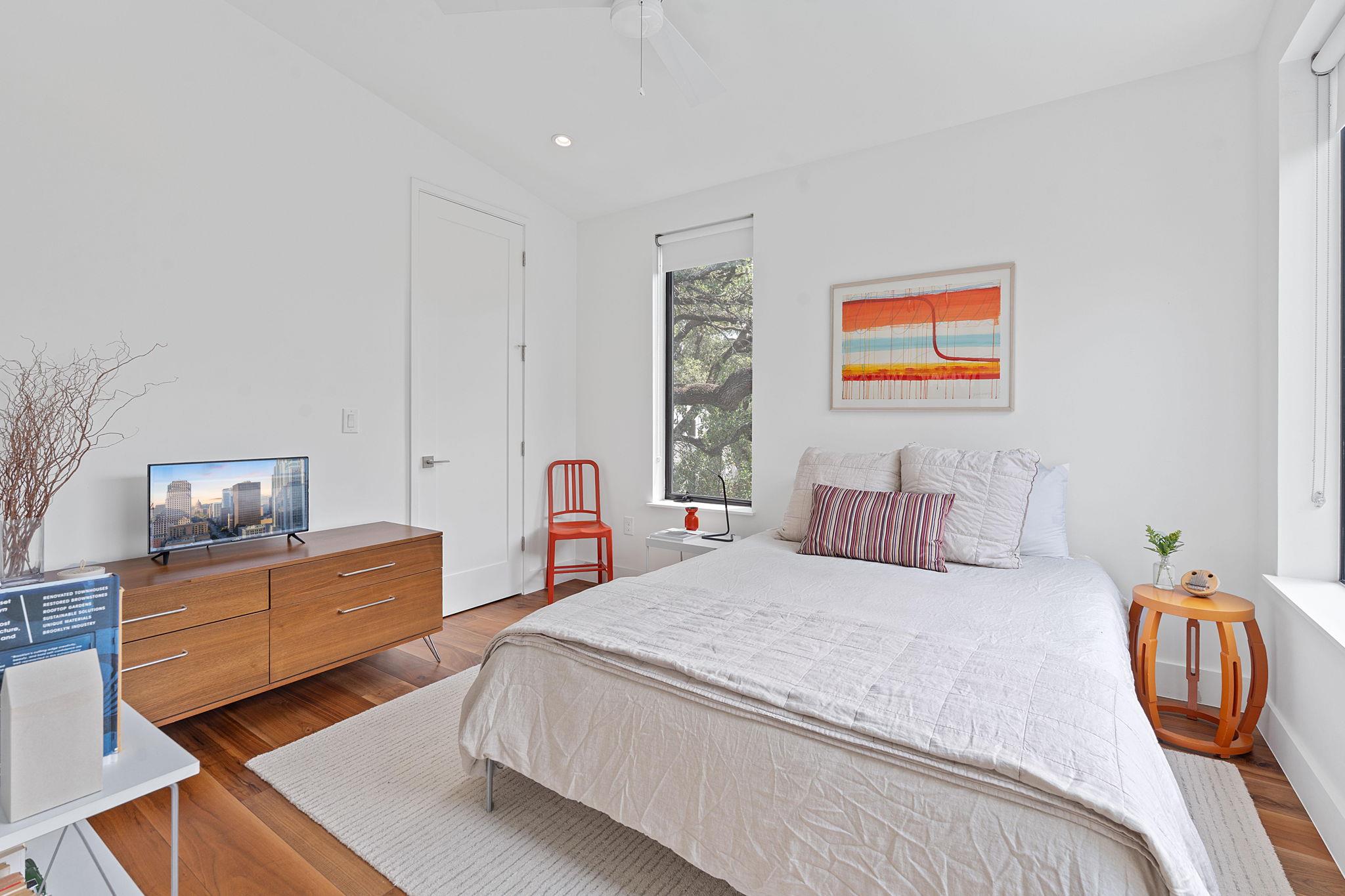 1605 Chelsea Ln, Austin, TX 78704