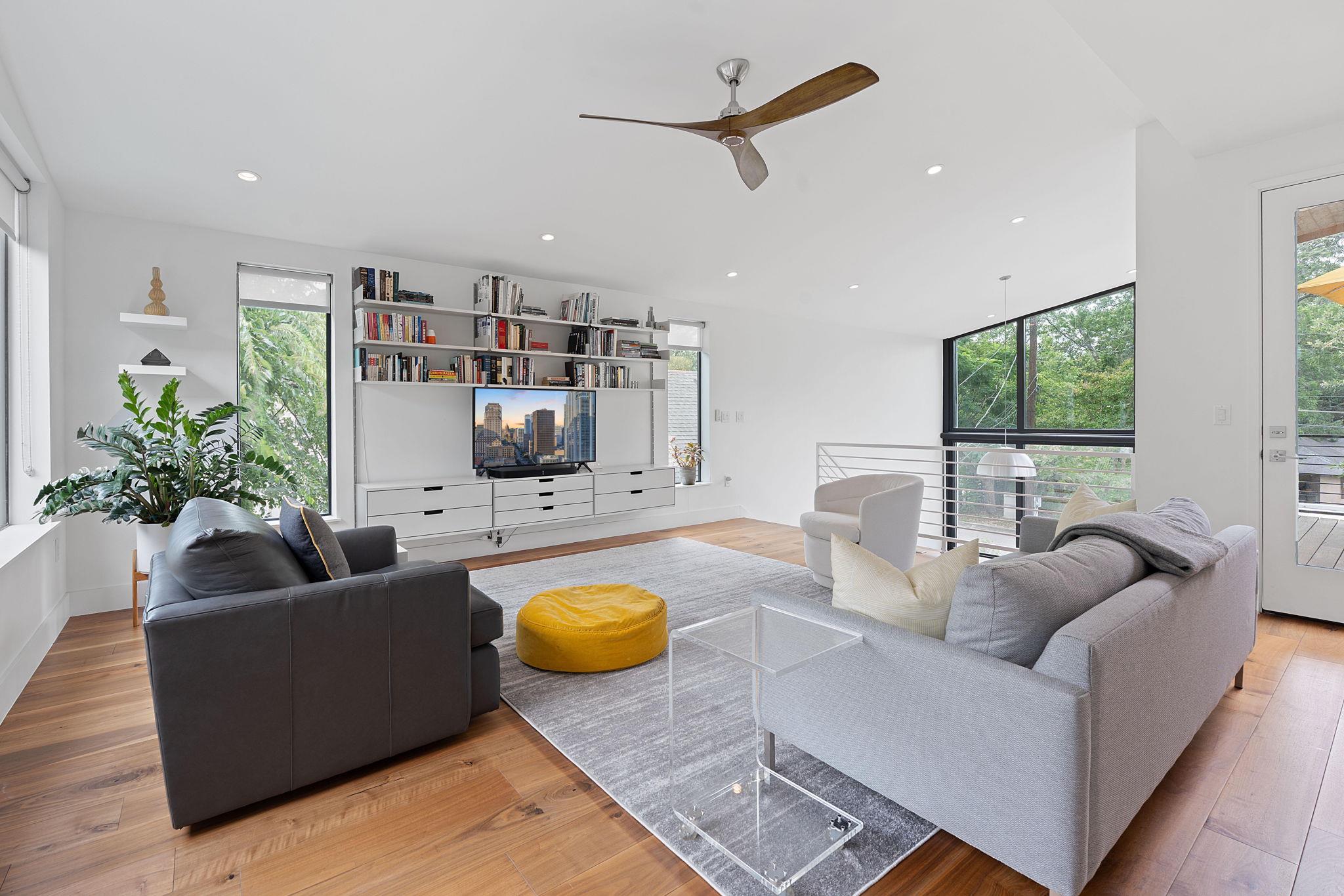 1605 Chelsea Ln, Austin, TX 78704