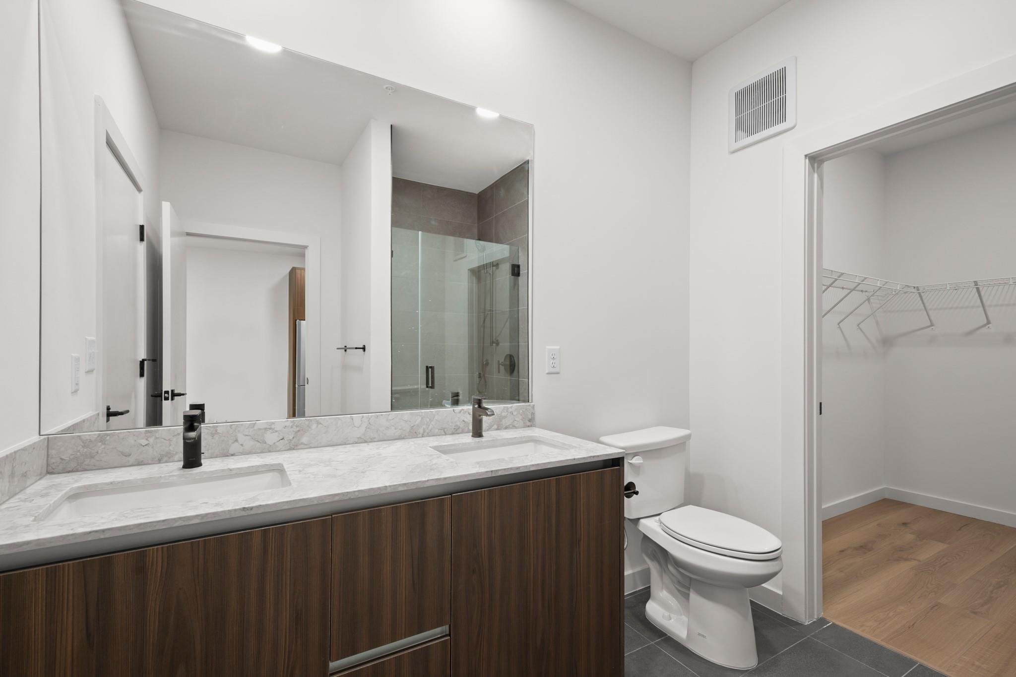 2209 S 1st St # 318, Austin, TX 78704