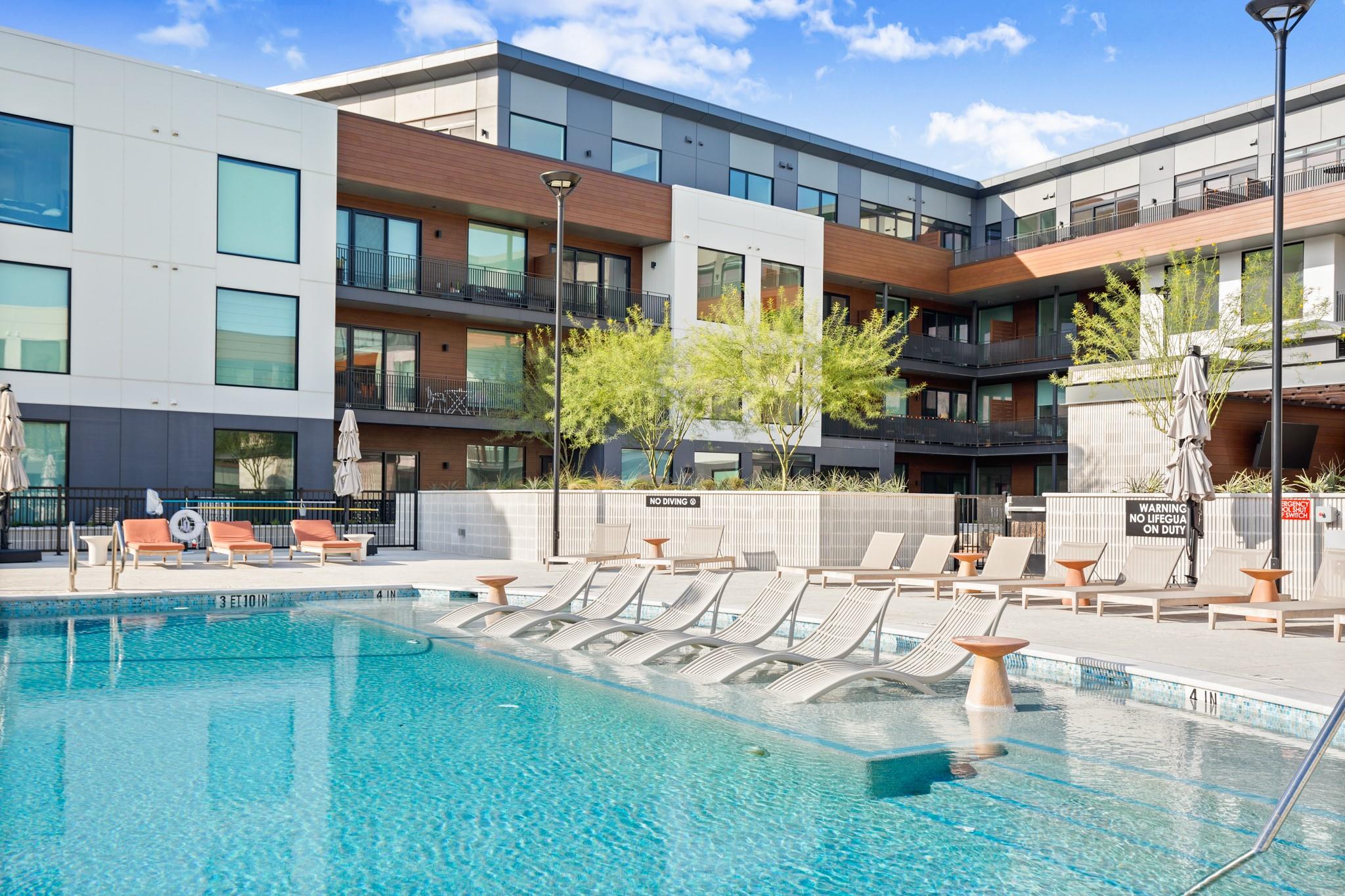 2209 S 1st St # 318, Austin, TX 78704
