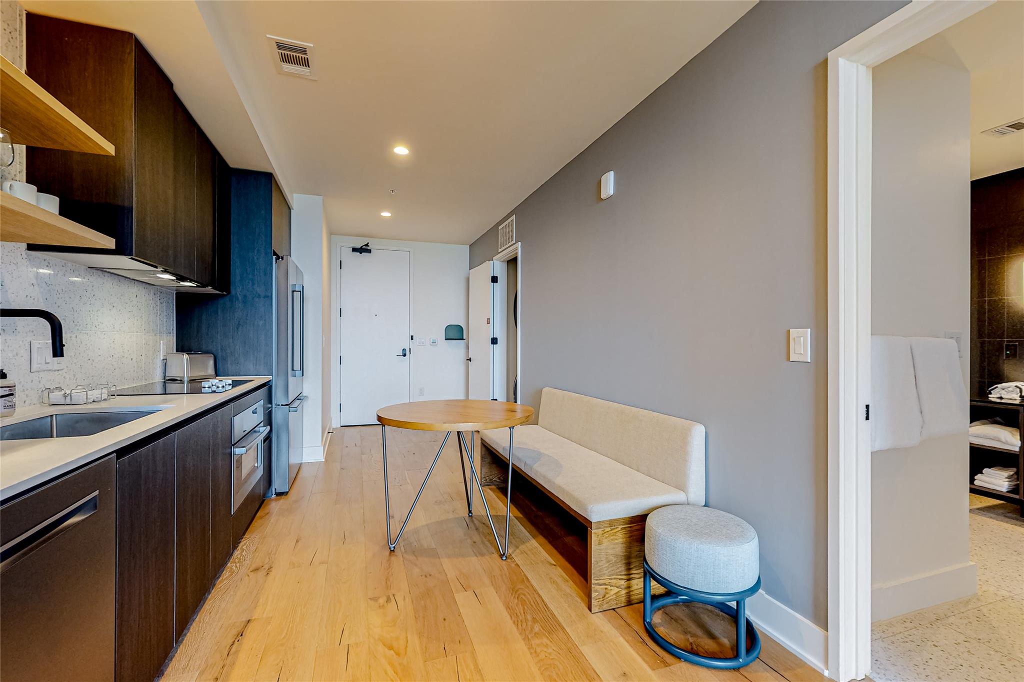 48 East Ave # 3005, Austin, TX 78701