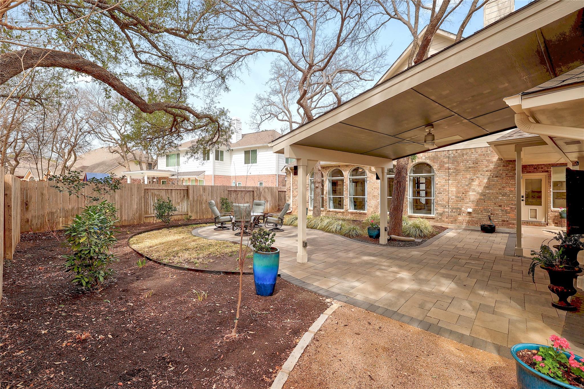 8216 Fern Bluff Ave, Round Rock, TX 78681