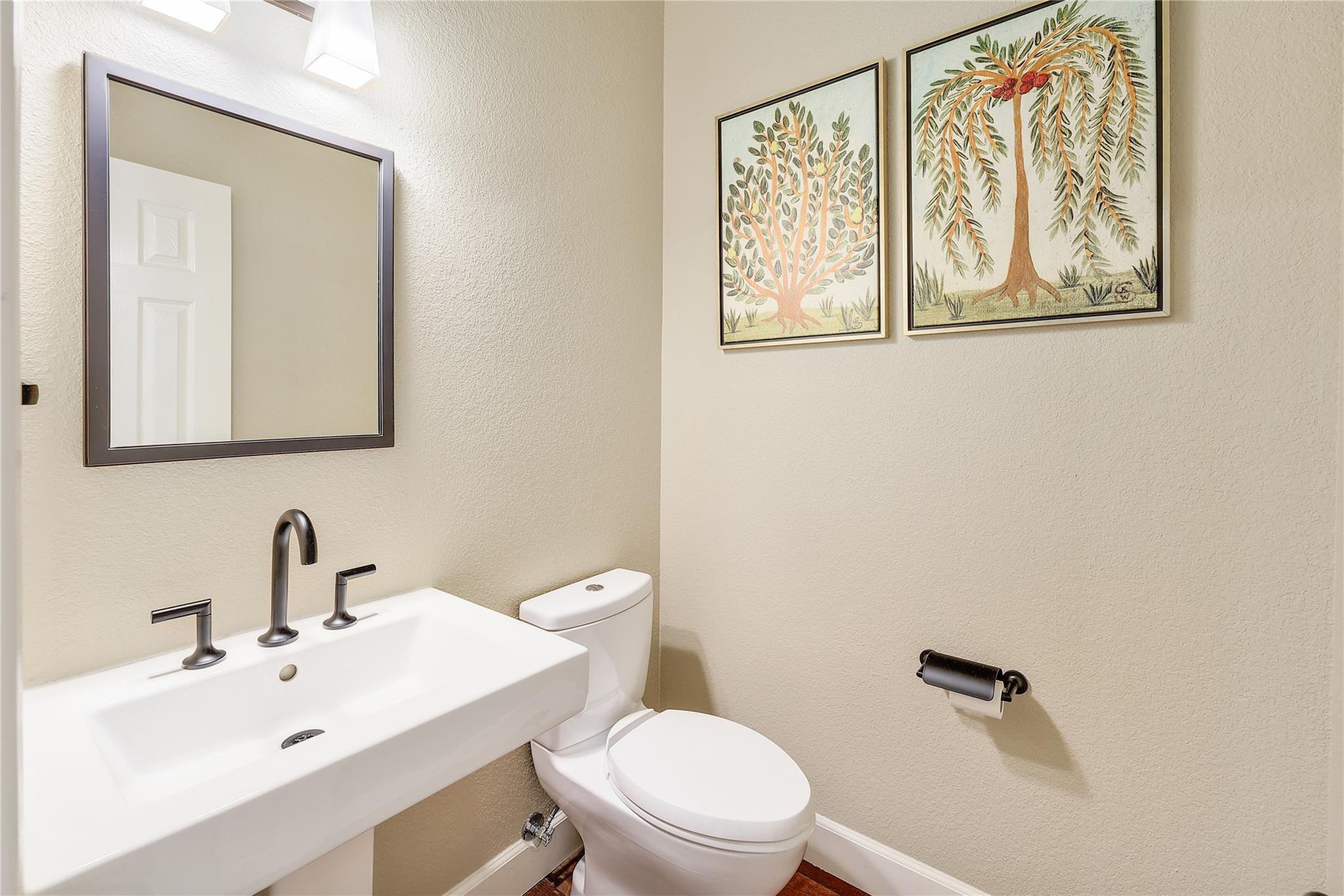 8216 Fern Bluff Ave, Round Rock, TX 78681