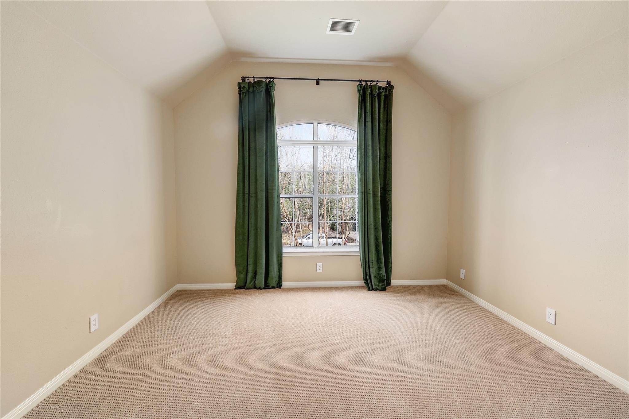 8216 Fern Bluff Ave, Round Rock, TX 78681