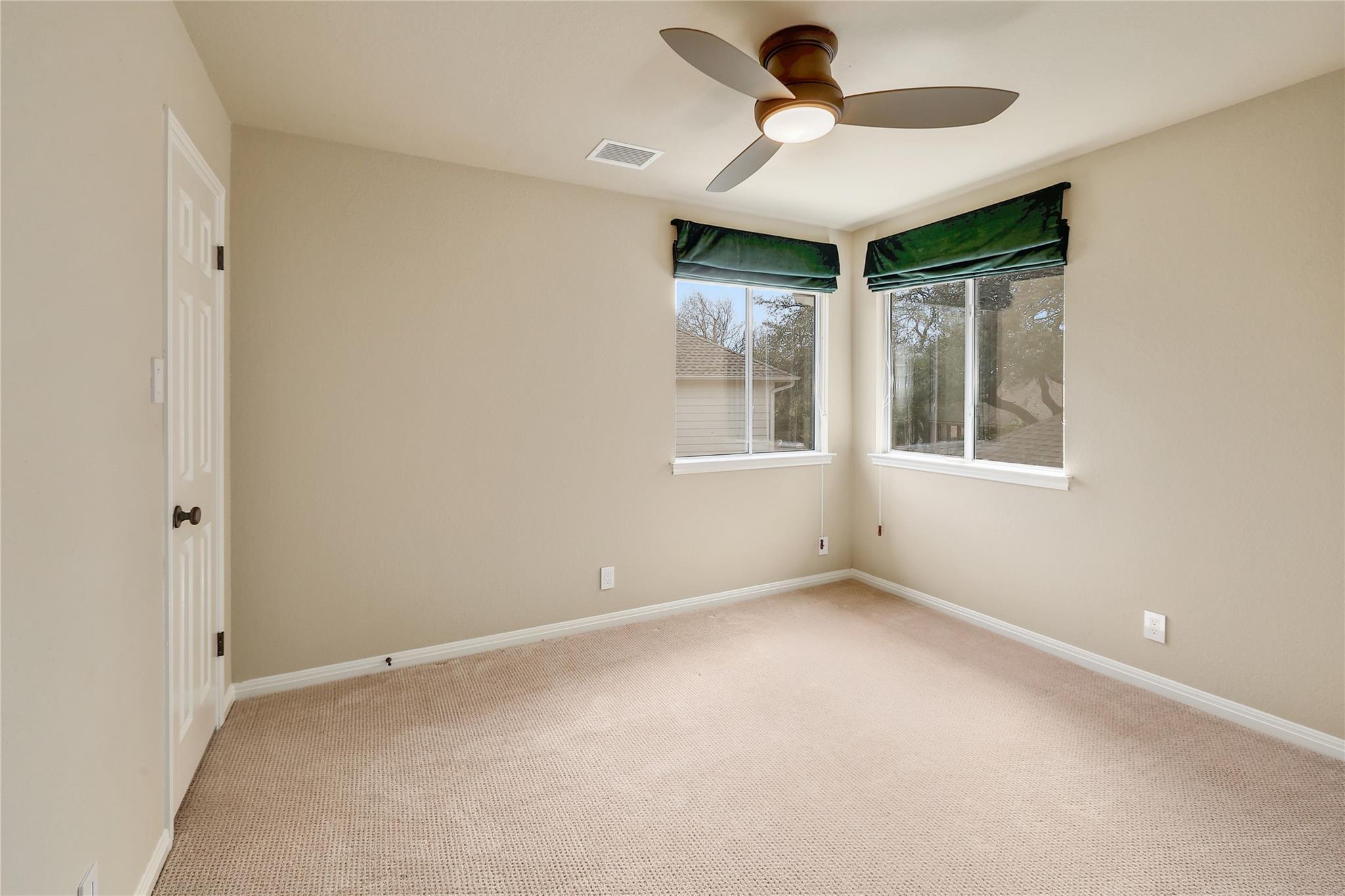 8216 Fern Bluff Ave, Round Rock, TX 78681