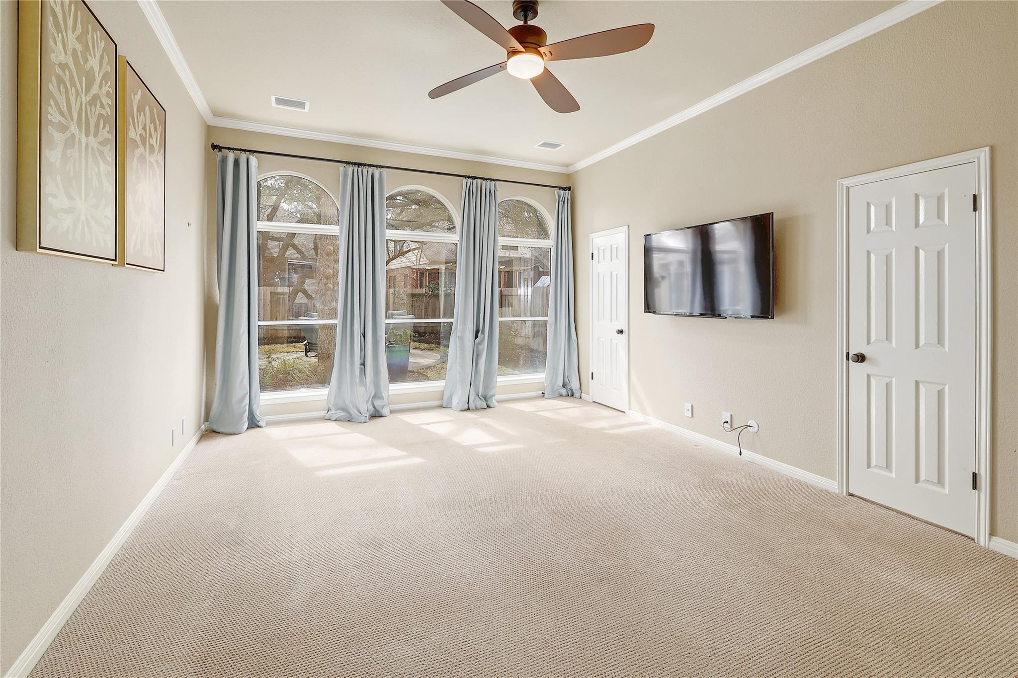 8216 Fern Bluff Ave, Round Rock, TX 78681