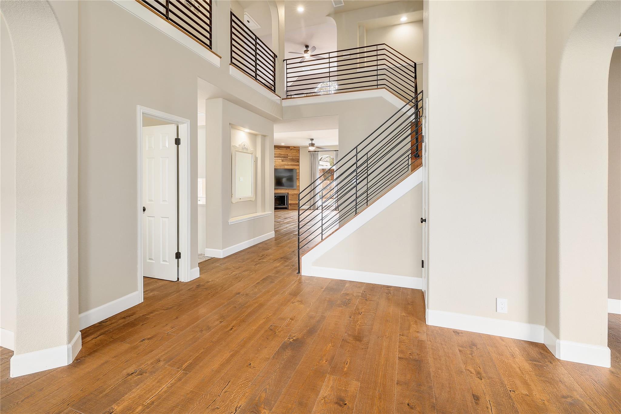 8216 Fern Bluff Ave, Round Rock, TX 78681