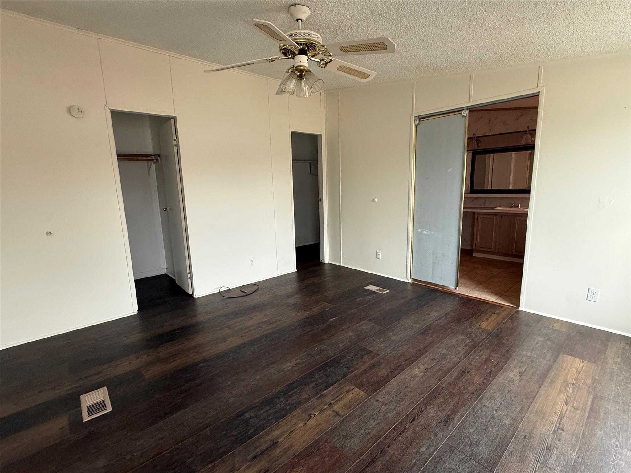 109 Cross Meadow Cv, Hutto, TX 78634