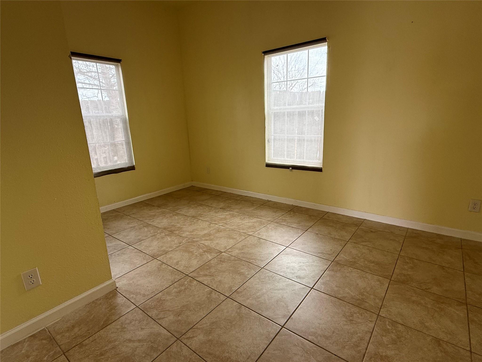 109 Cross Meadow Cv, Hutto, TX 78634