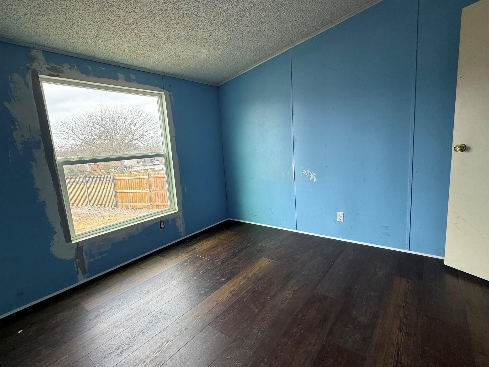 109 Cross Meadow Cv, Hutto, TX 78634