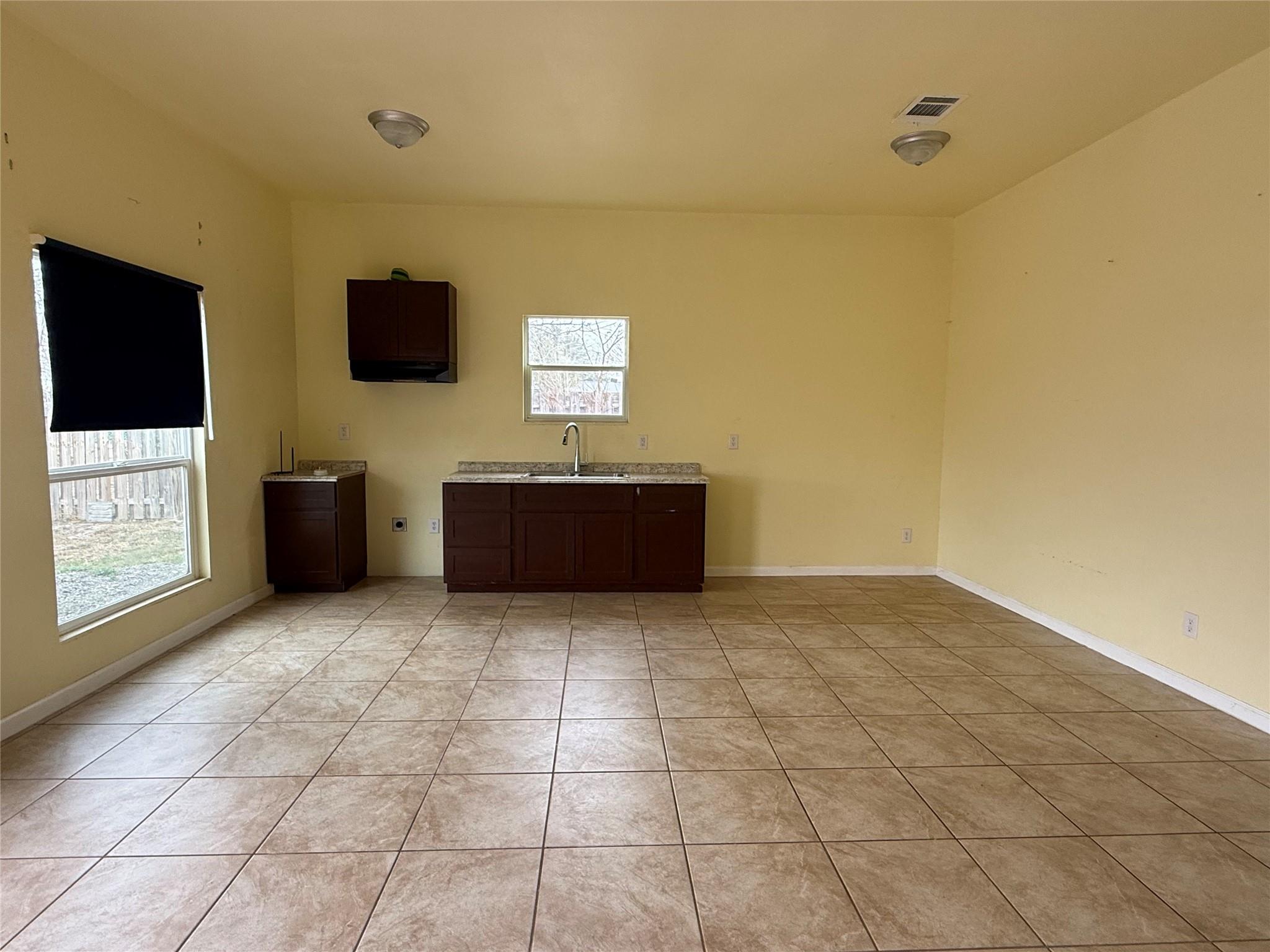 109 Cross Meadow Cv, Hutto, TX 78634