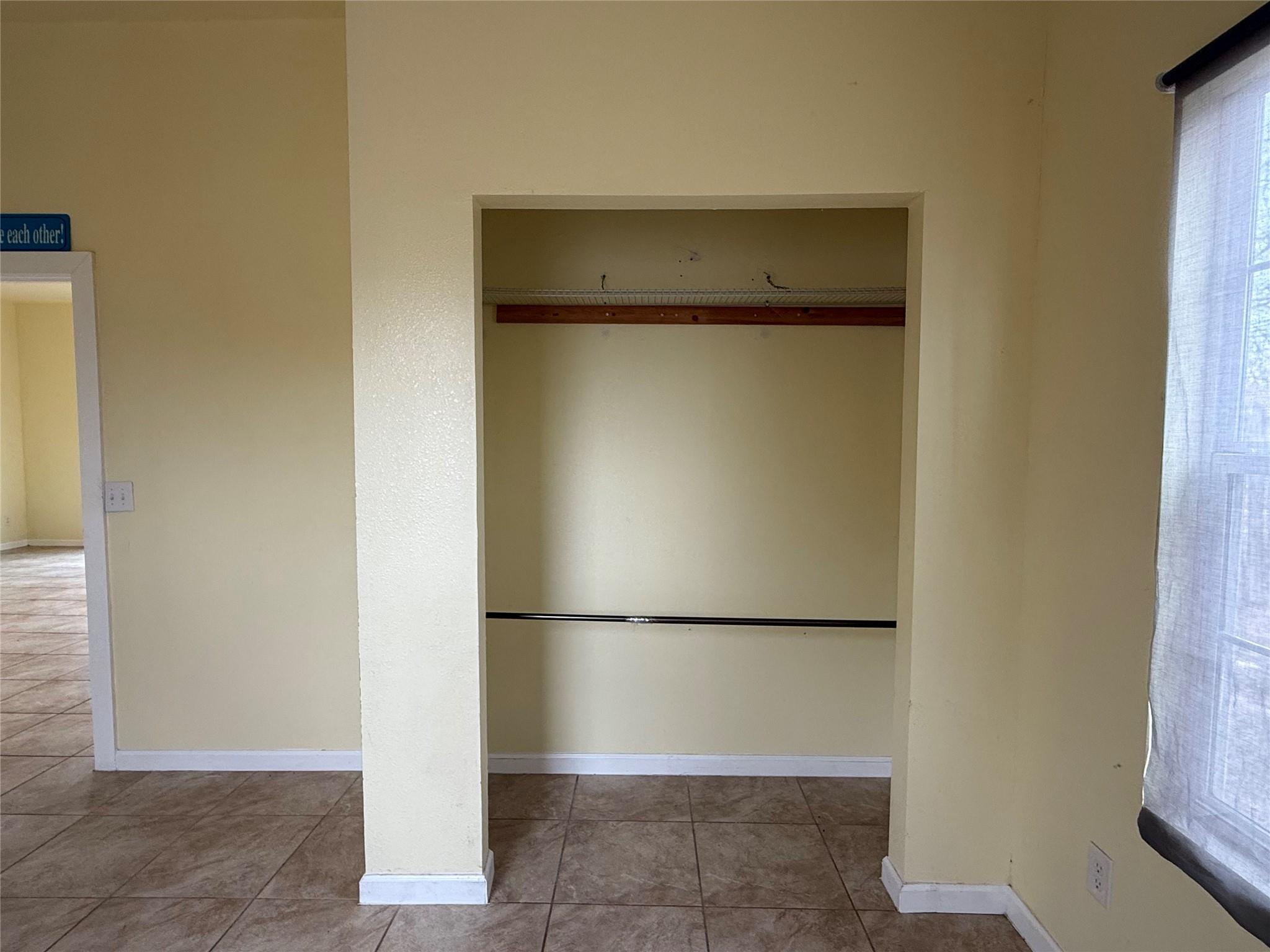 109 Cross Meadow Cv, Hutto, TX 78634