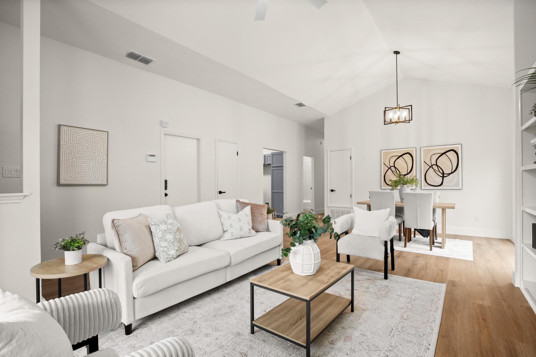 3008 Rochelle Dr, Austin, TX 78748