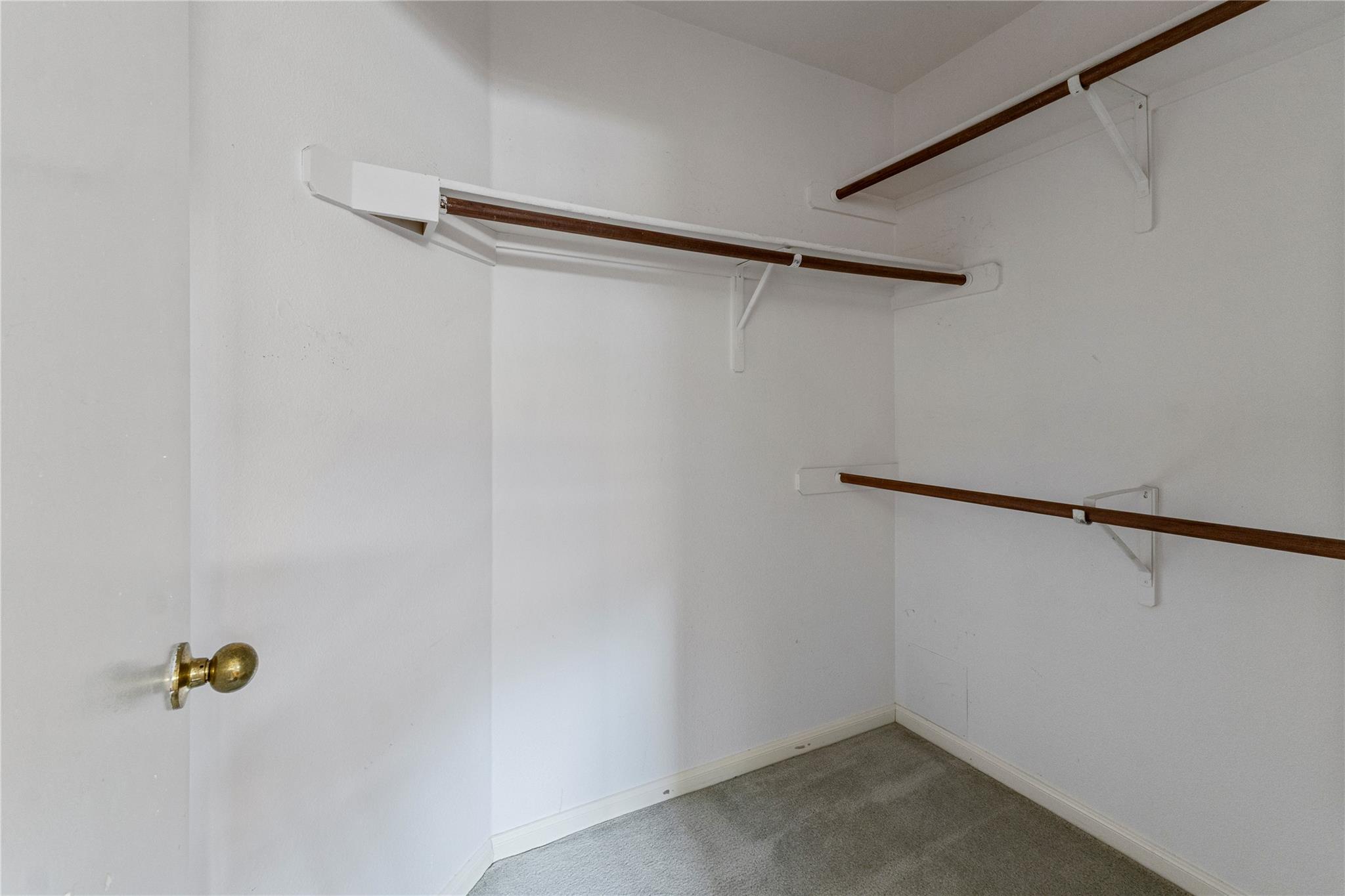 13902 Lampting Dr, Pflugerville, TX 78660