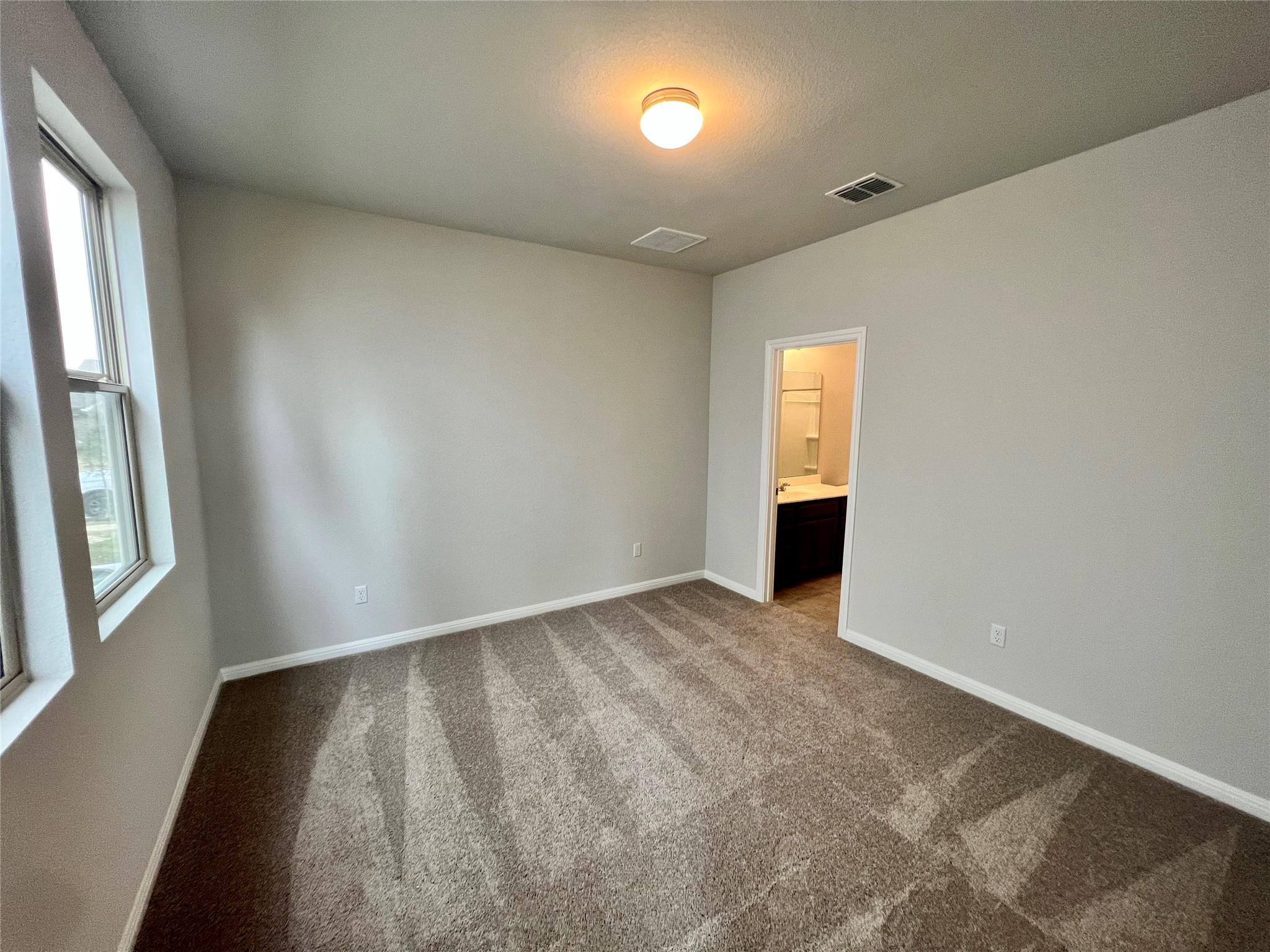 2421 Danbury Ln, Leander, TX 78641