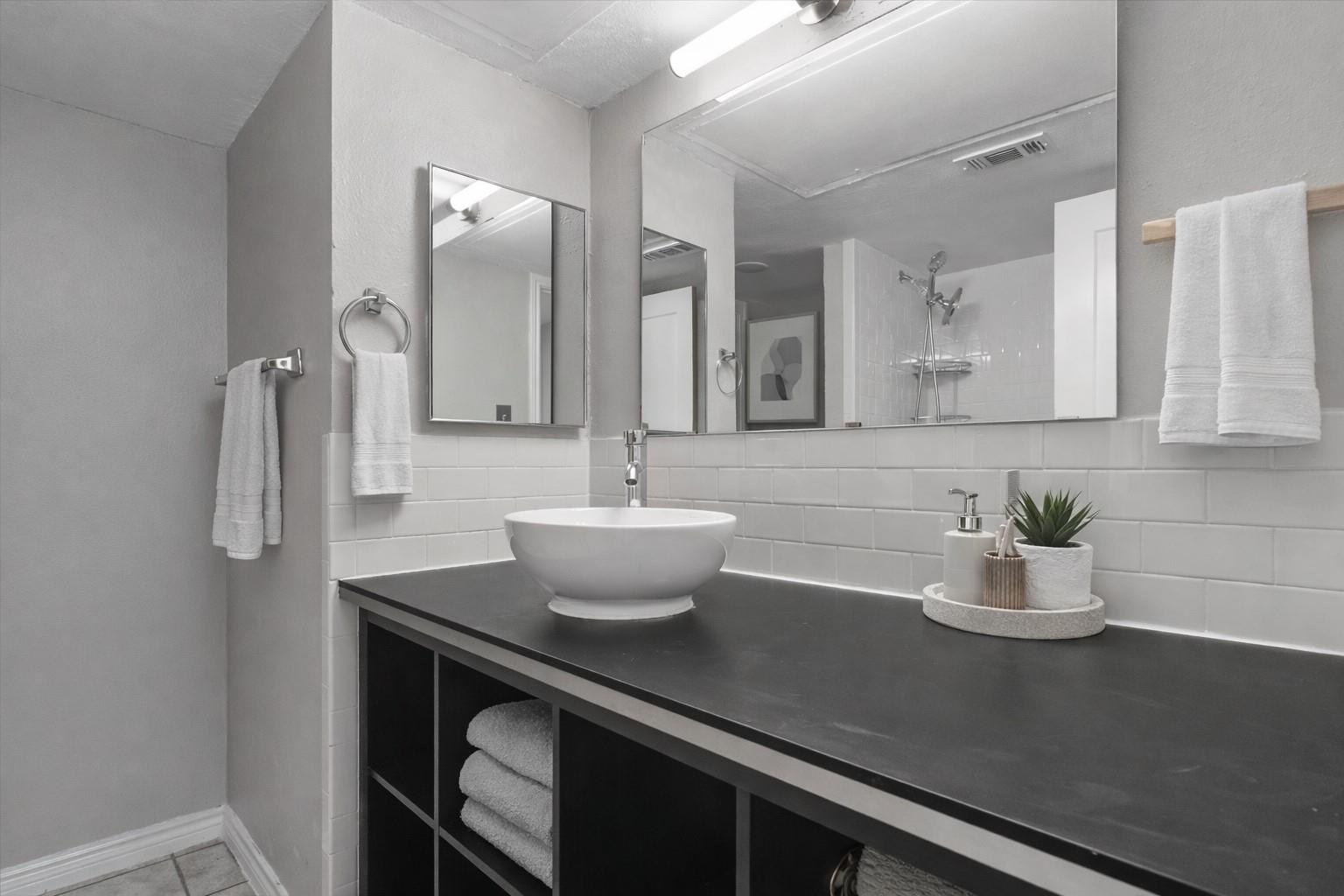 1601 Faro Dr # 704, Austin, TX 78741