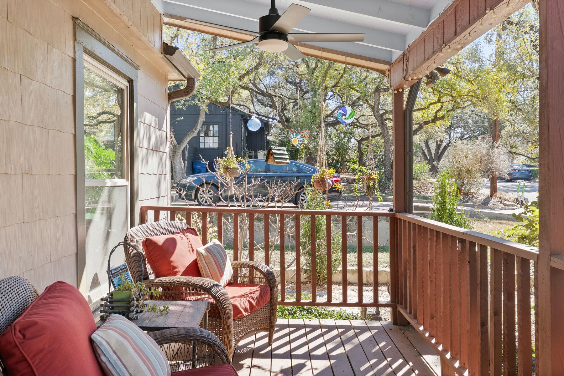 1106 Mission Rdg # A, Austin, TX 78704