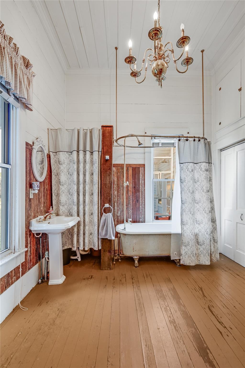 13471 Cedar Valley Rd, Salado, TX 76571