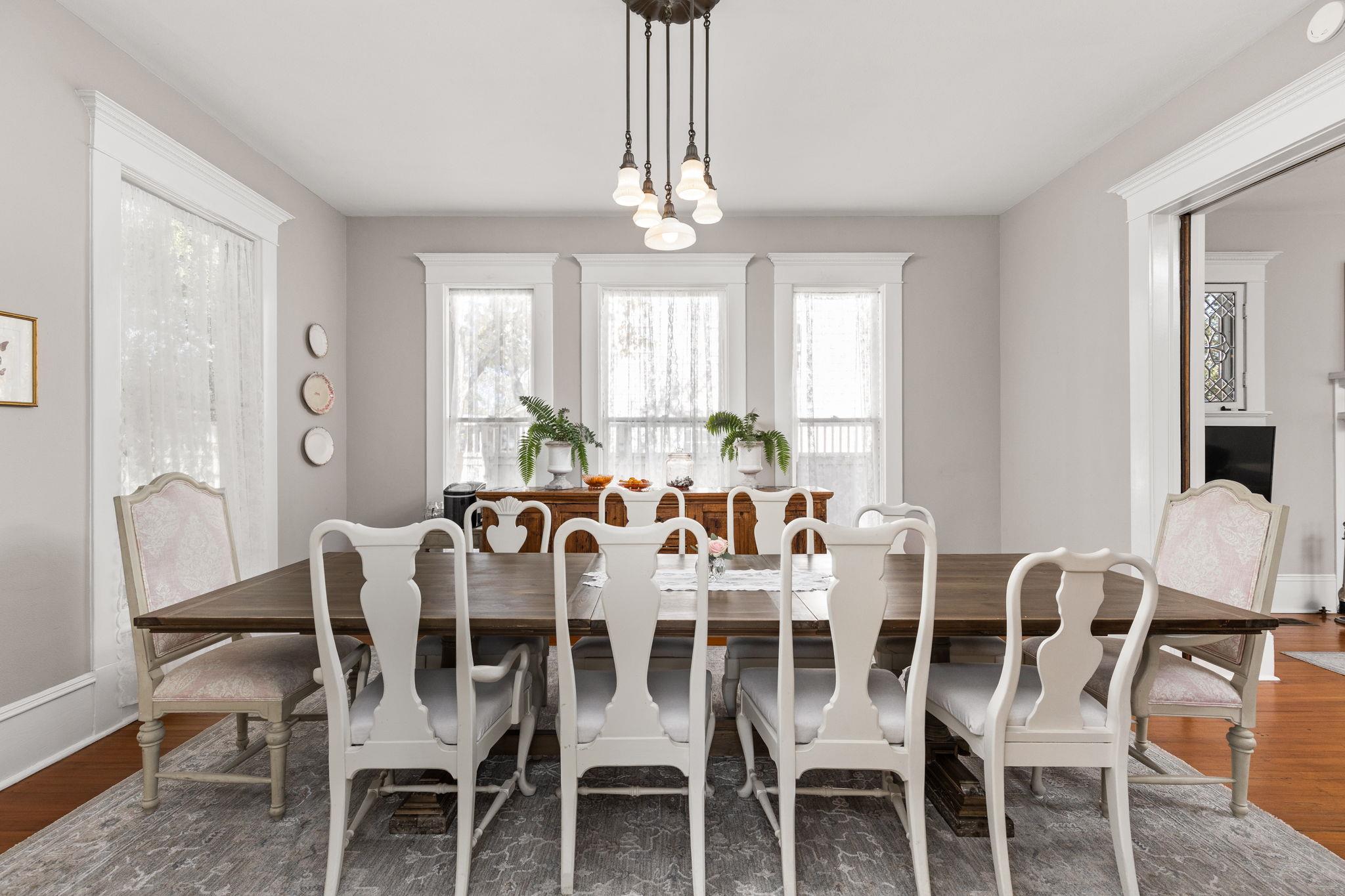 201 Ramona St, Smithville, TX 78957