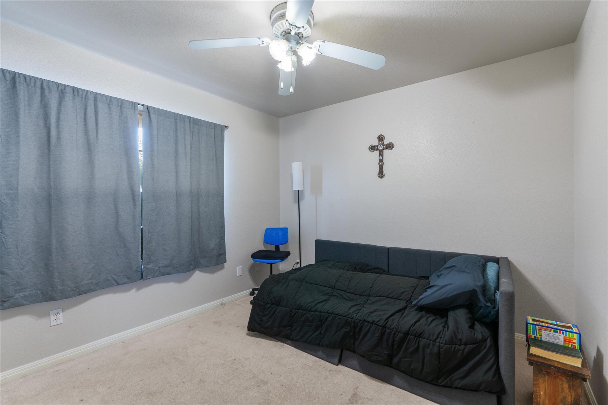 2054 Bentwood Dr, New Braunfels, TX 78130