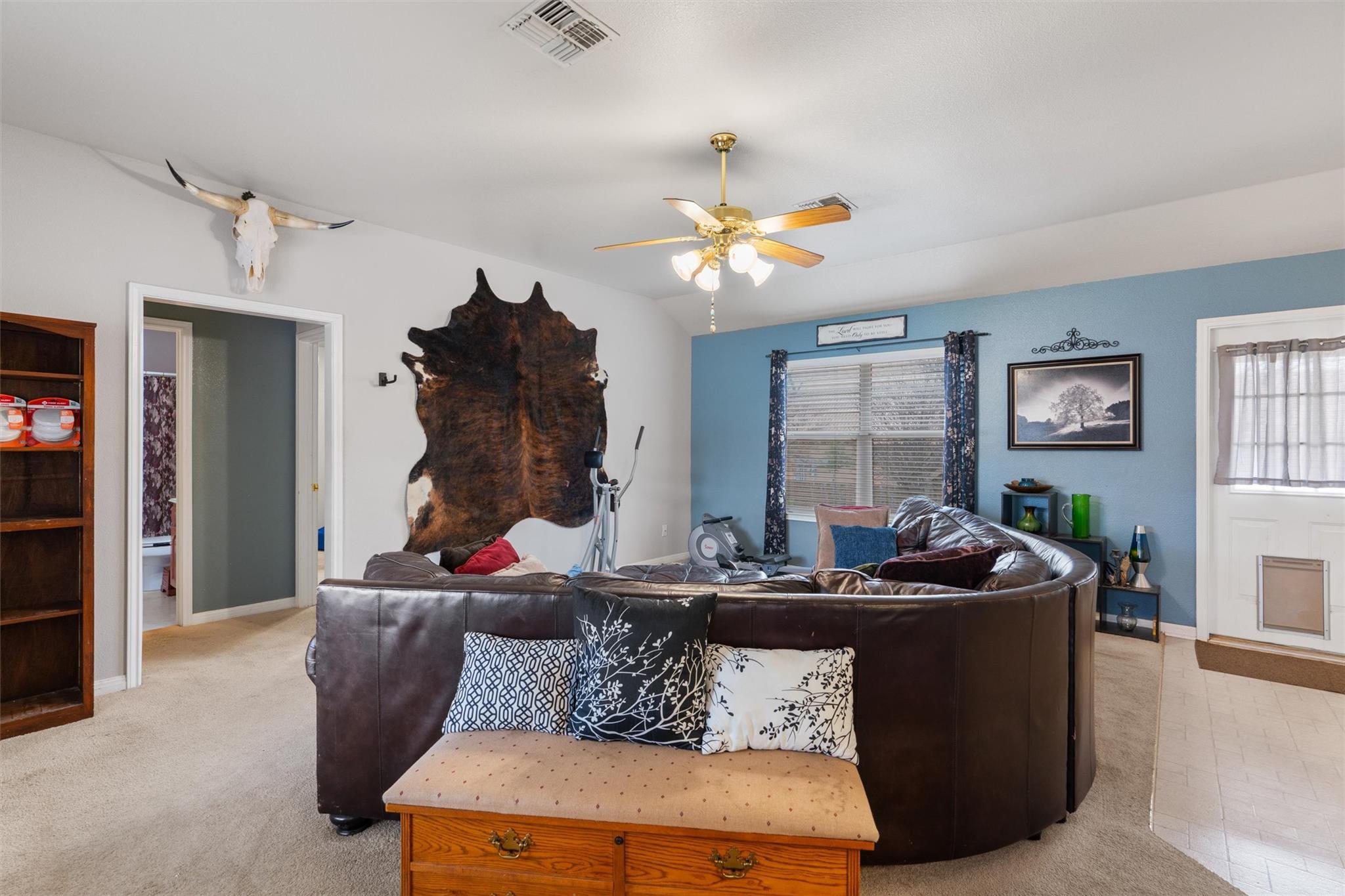 2054 Bentwood Dr, New Braunfels, TX 78130