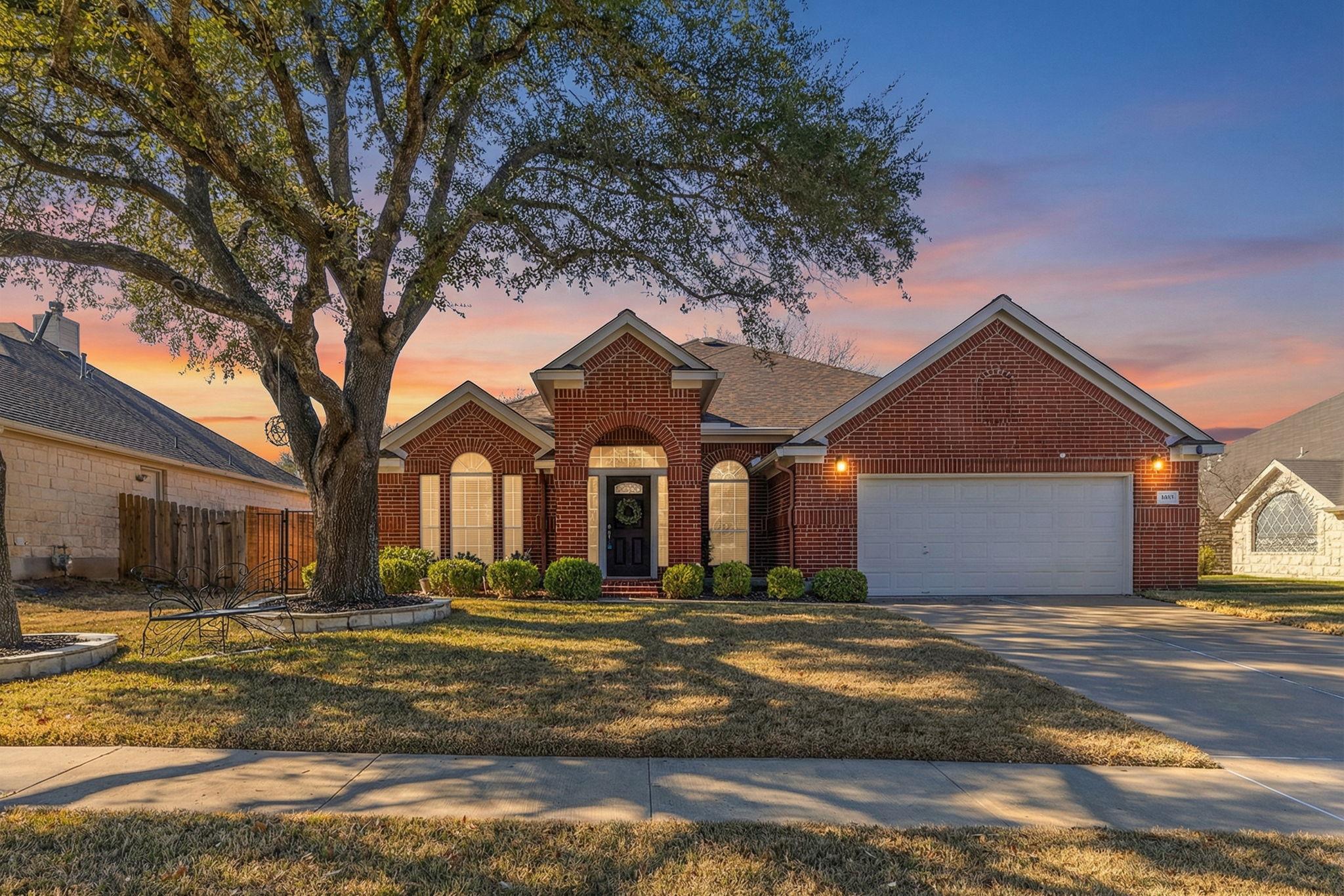 807 Yale Dr, Pflugerville, TX 78660