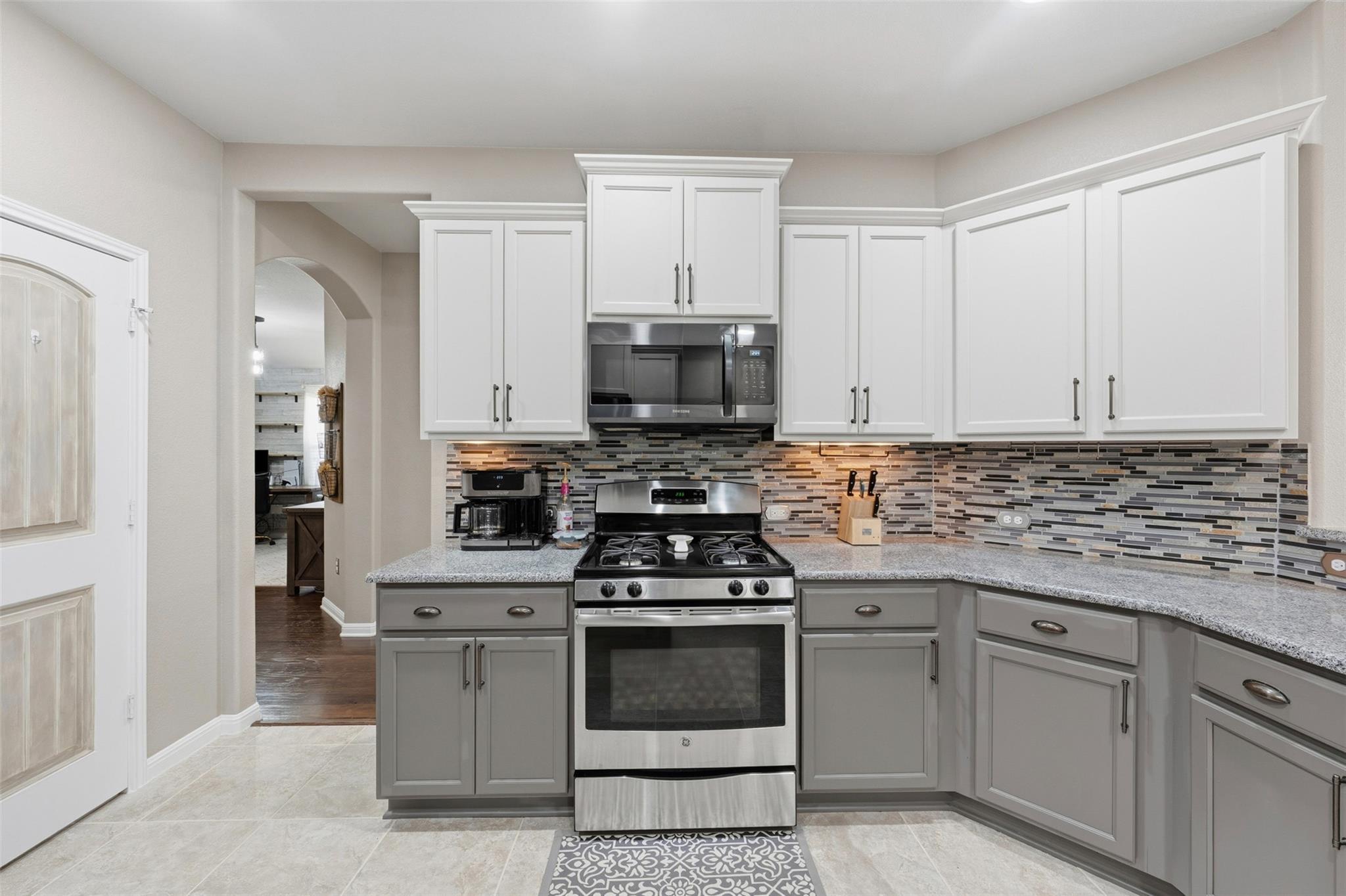 519 River Bluff Cir, Georgetown, TX 78626