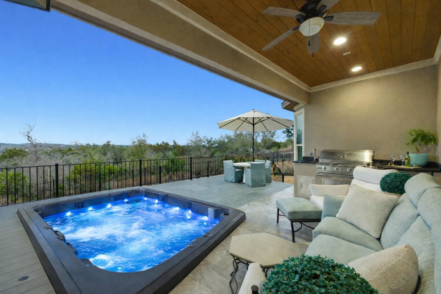 377 Jacksdaw Dr, Austin, TX 78737