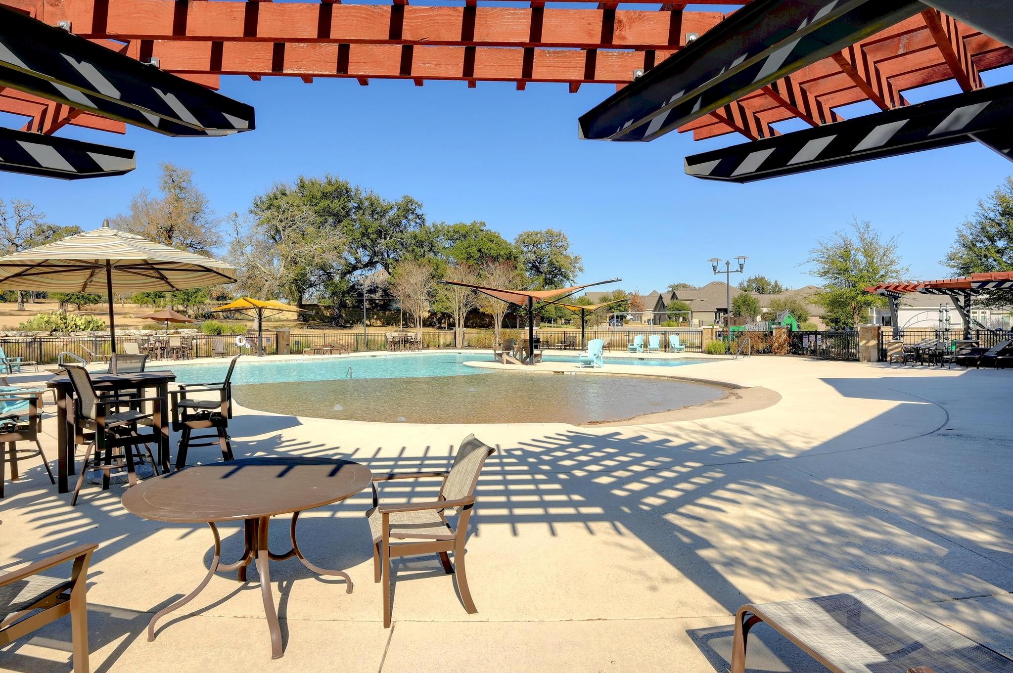 377 Jacksdaw Dr, Austin, TX 78737